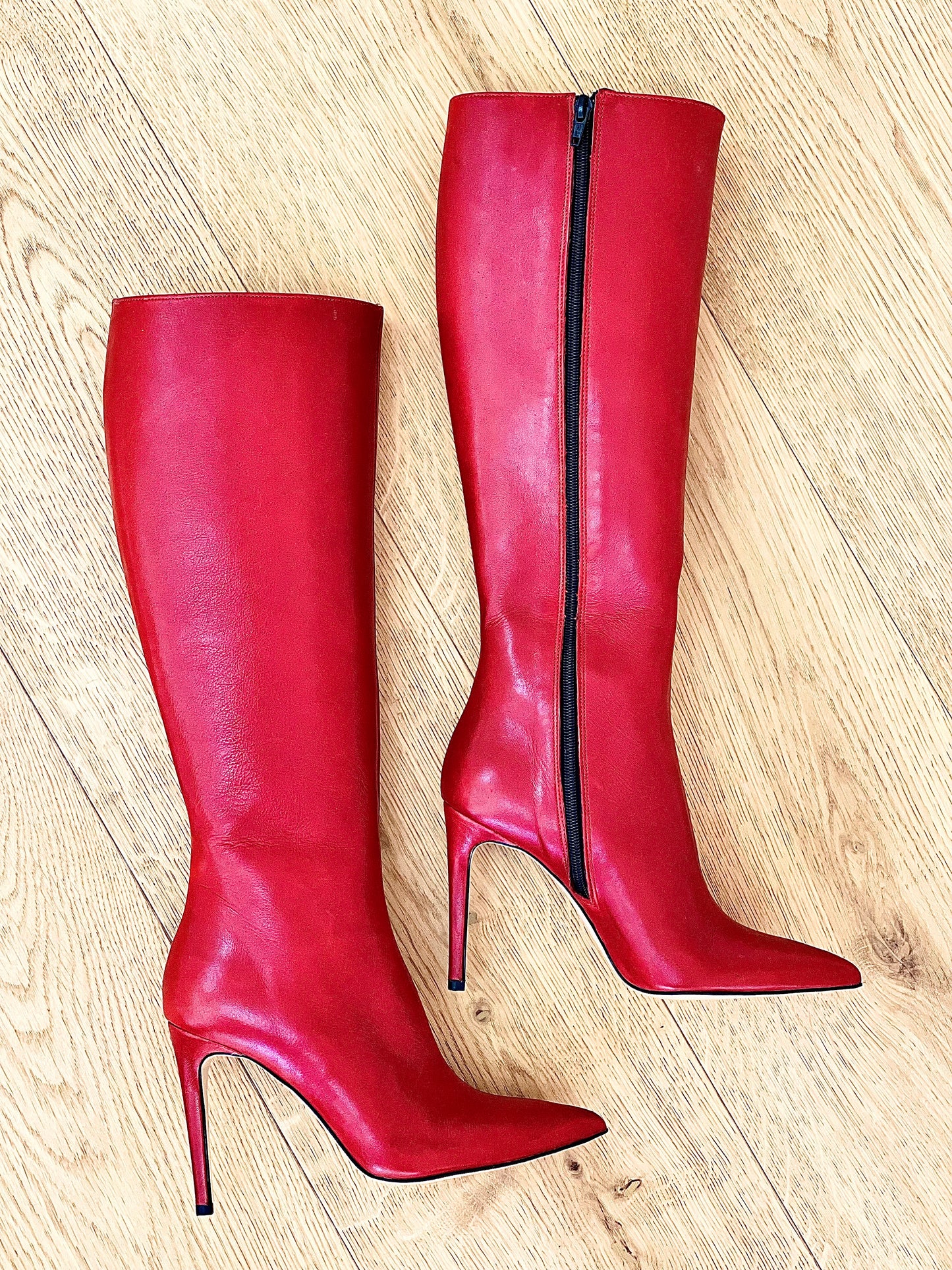 RED LEATHER KELLY