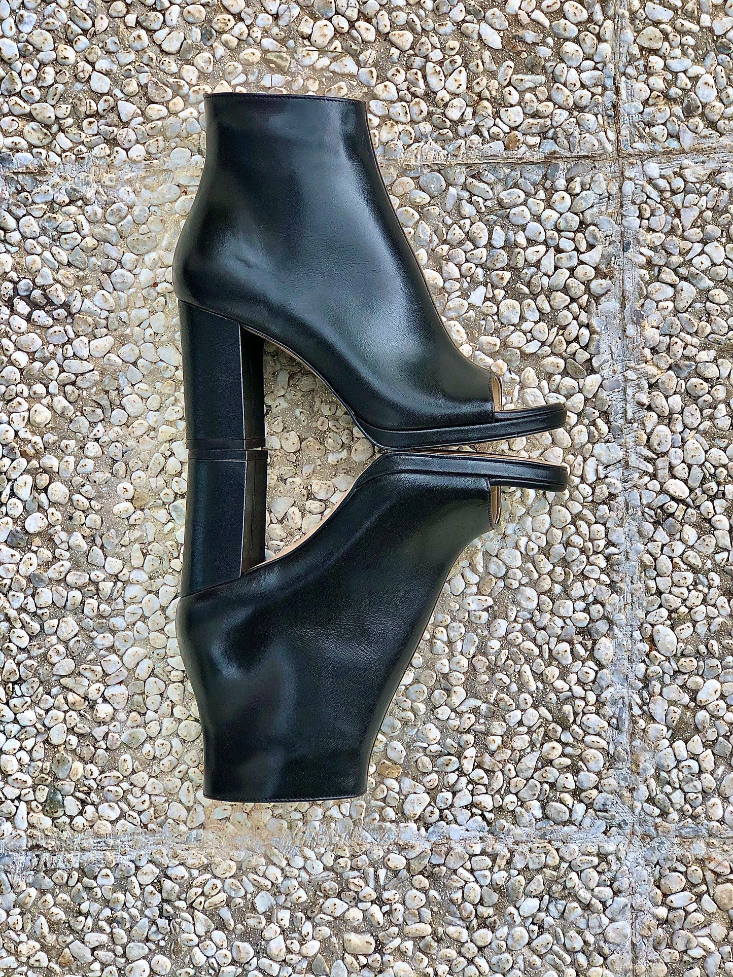 AMAZONIA BLACK