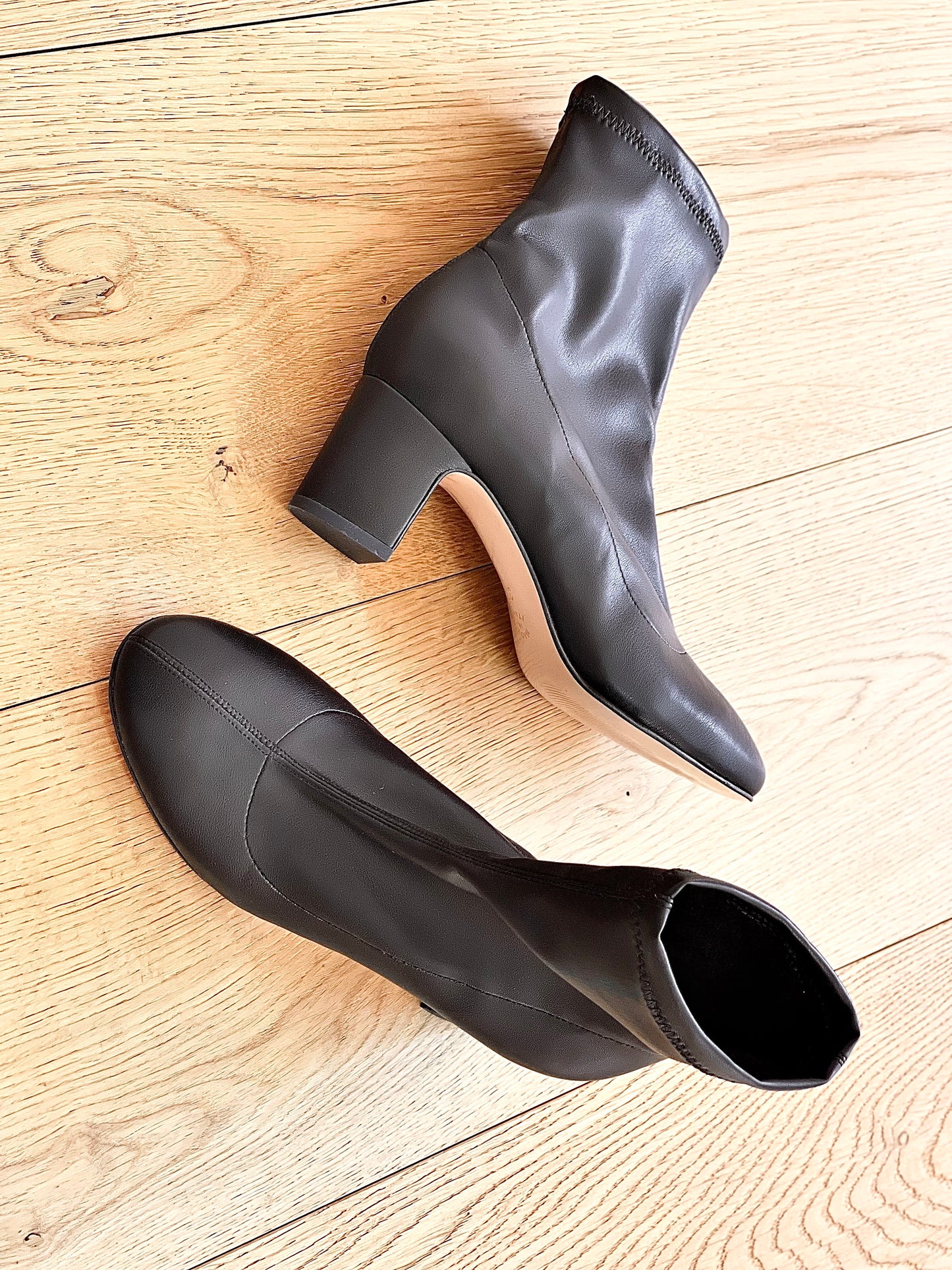 GENERATION BLACK LEATHER