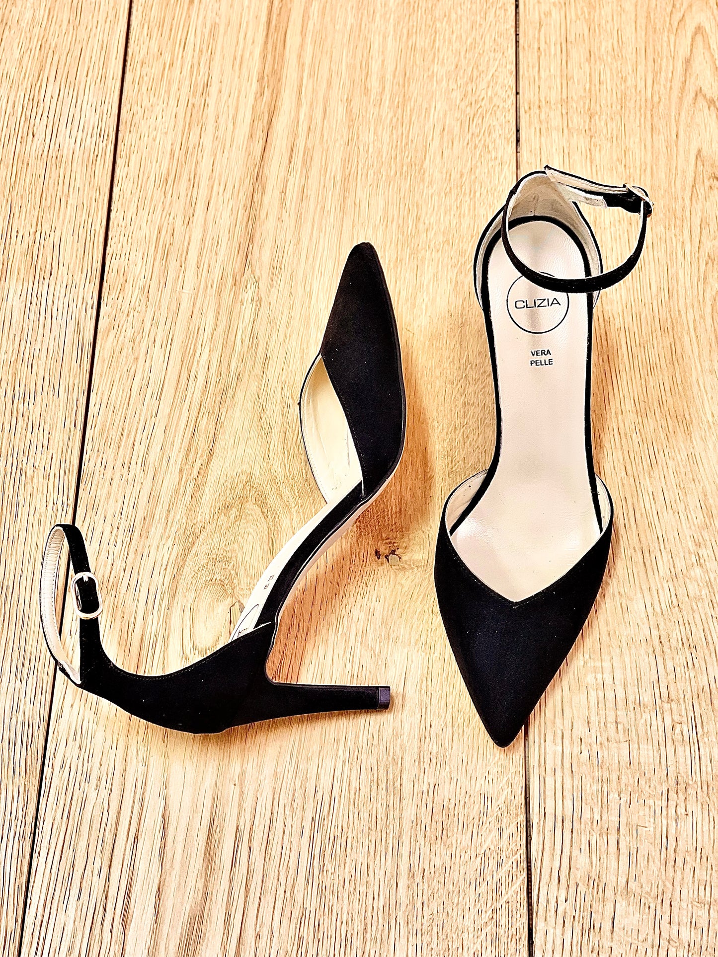 ADA BLACK SUEDE