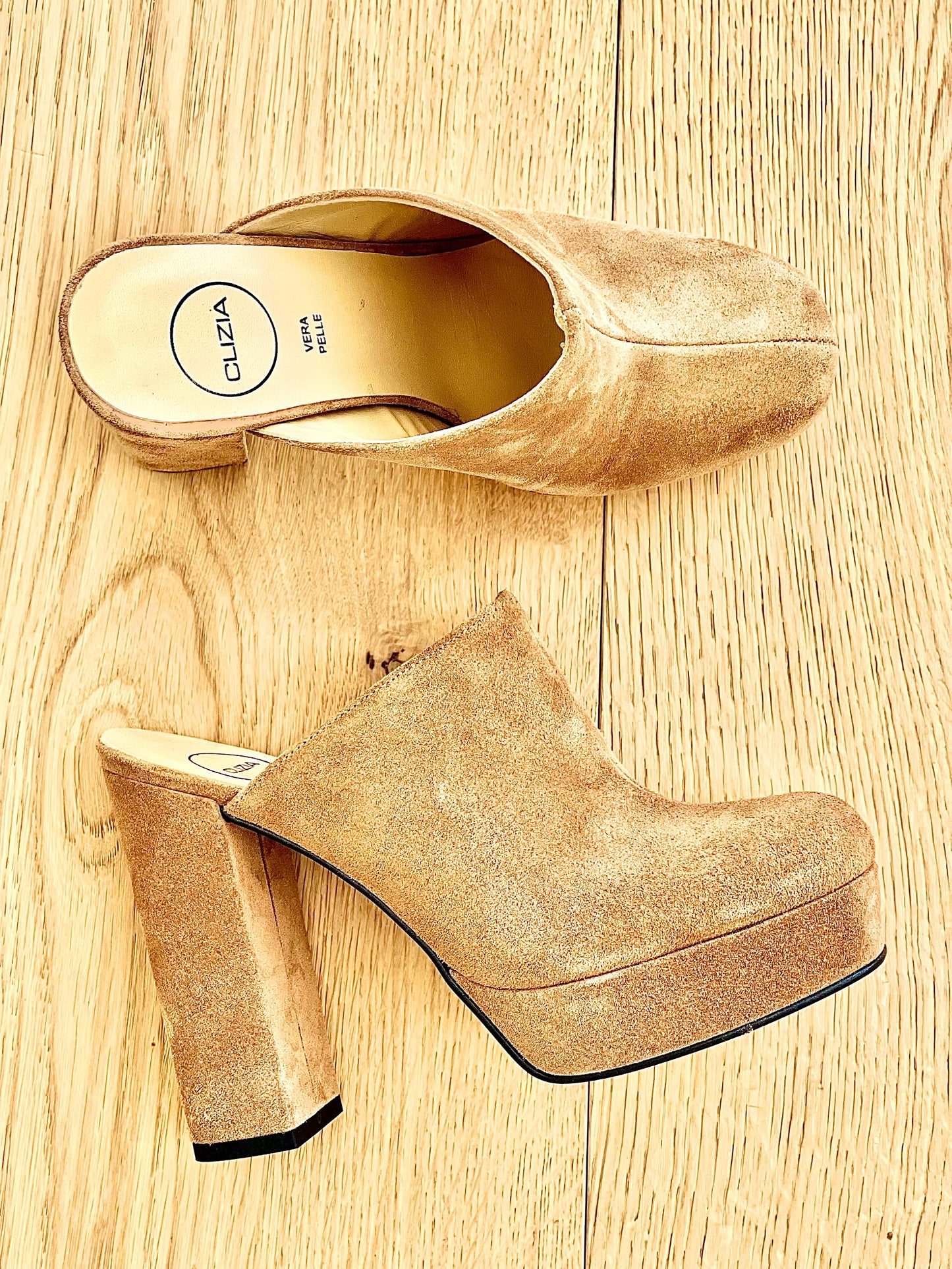 ELVIRA SUEDE LEATHER
