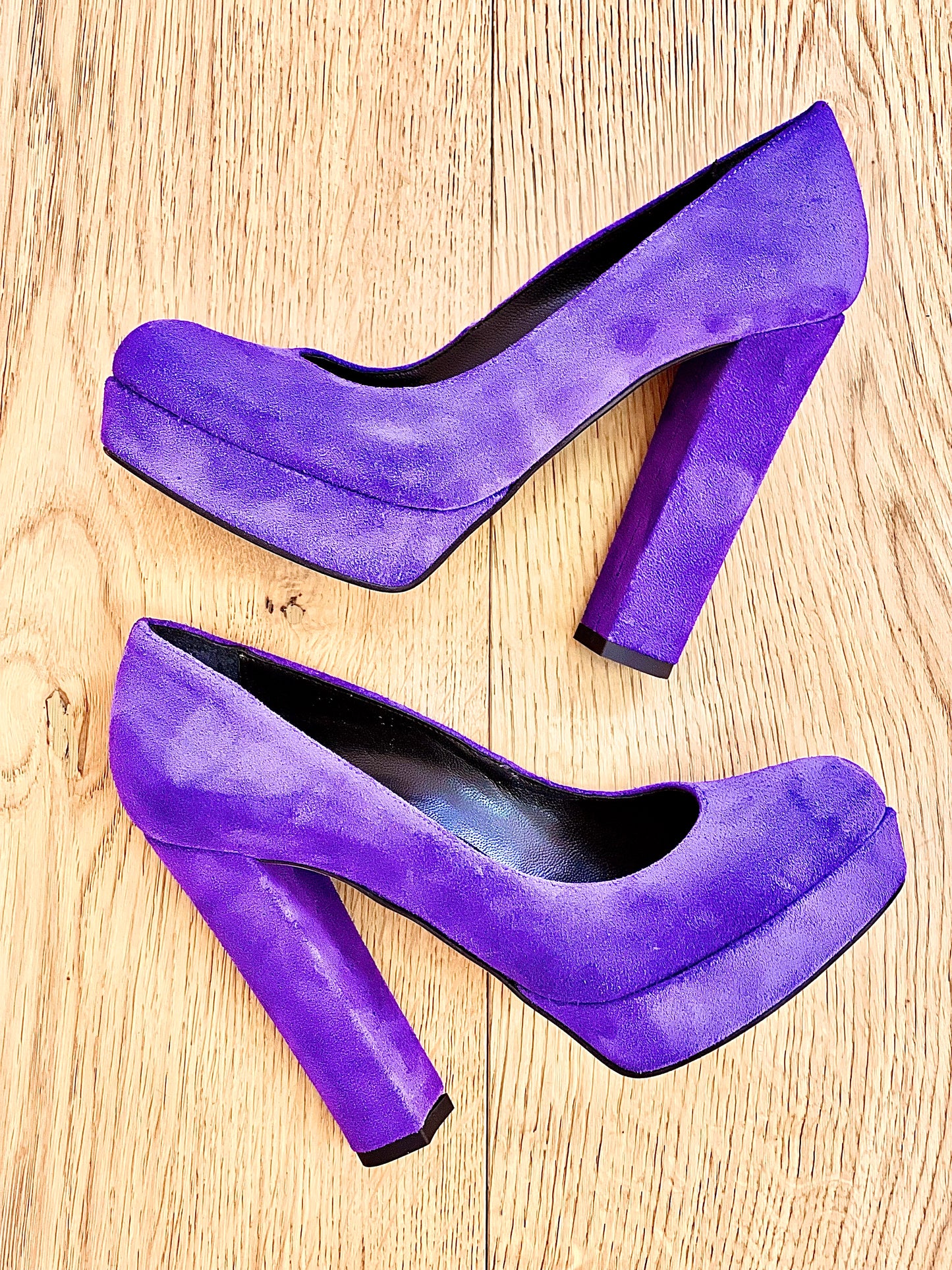 PURPLE SUEDE CANCUN