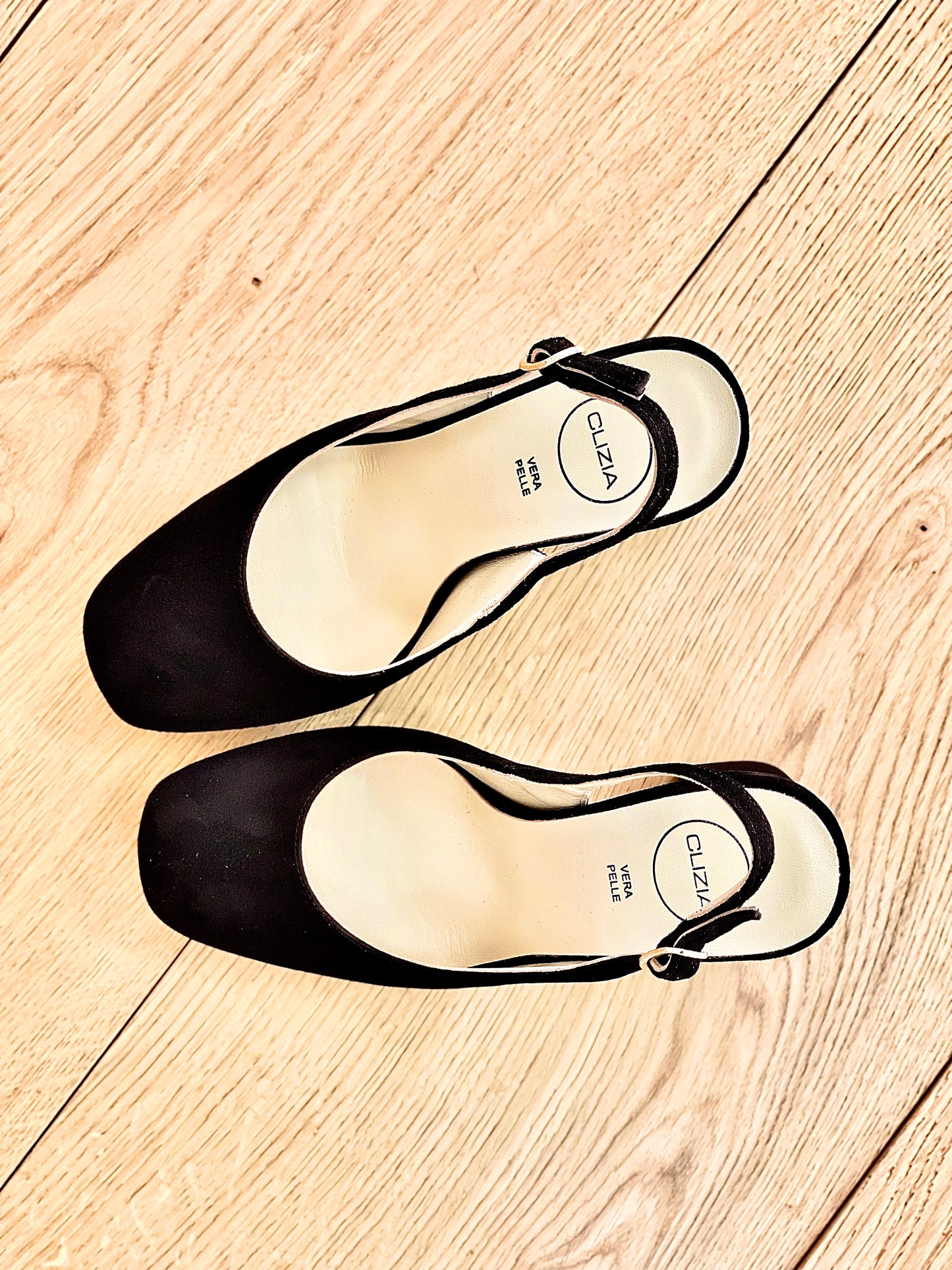 SHARON BLACK SUEDE