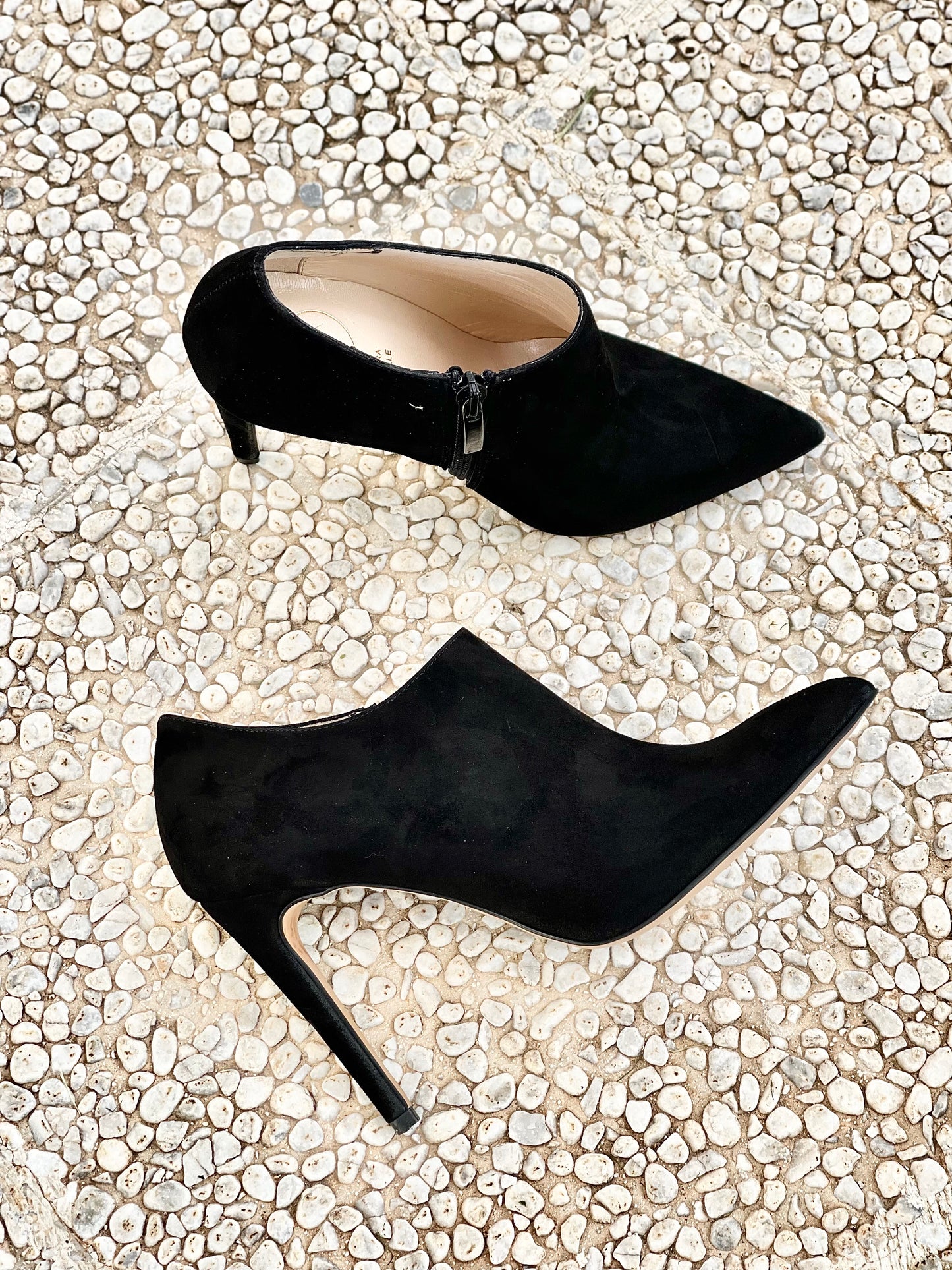 LUISE BLACK SUEDE