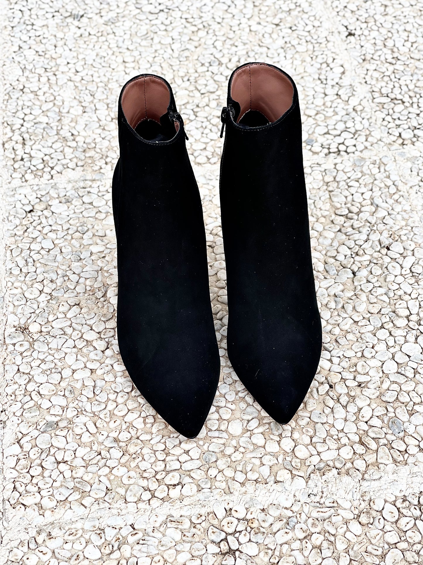 MINA BLACK SUEDE