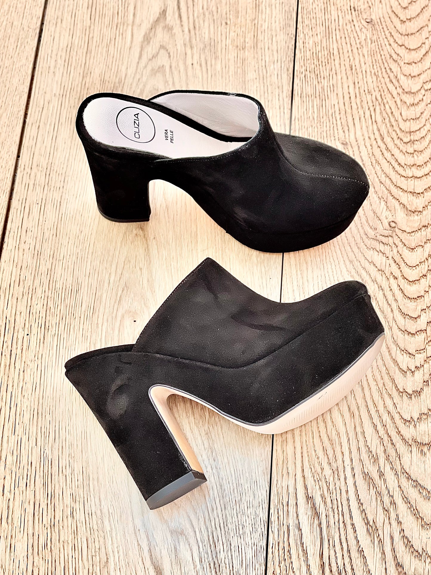 ZAKI BLACK SUEDE
