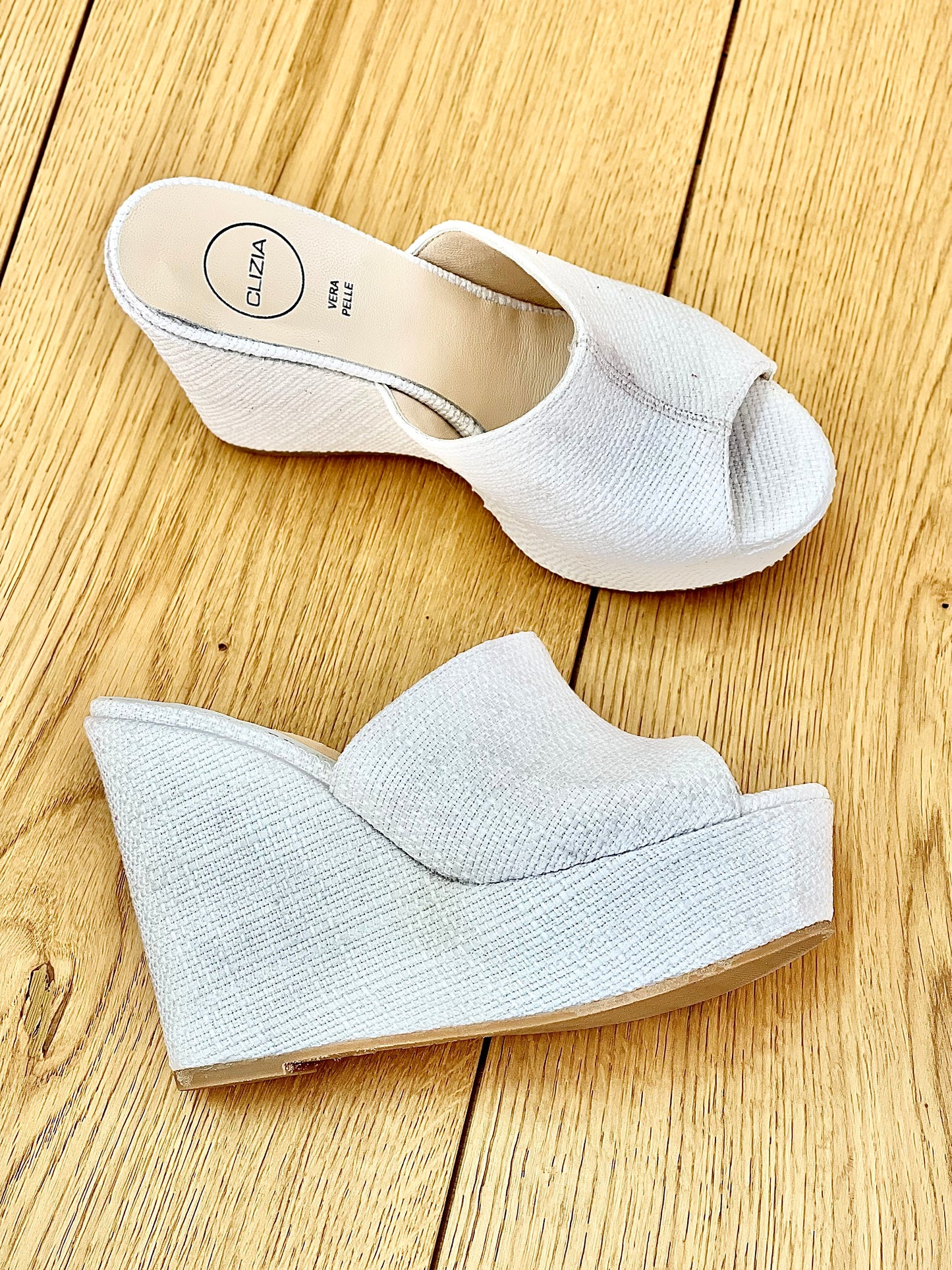 MIAMI CANVAS WHITE