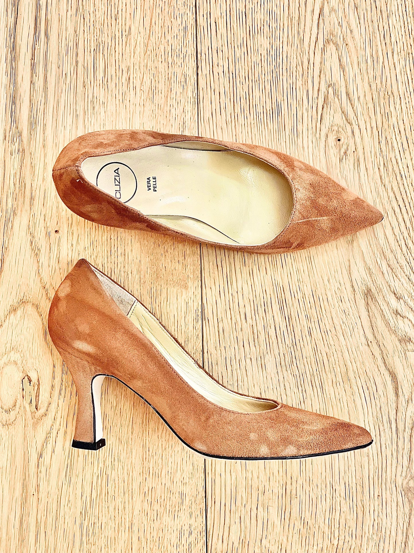 JOAN SUEDE LEATHER