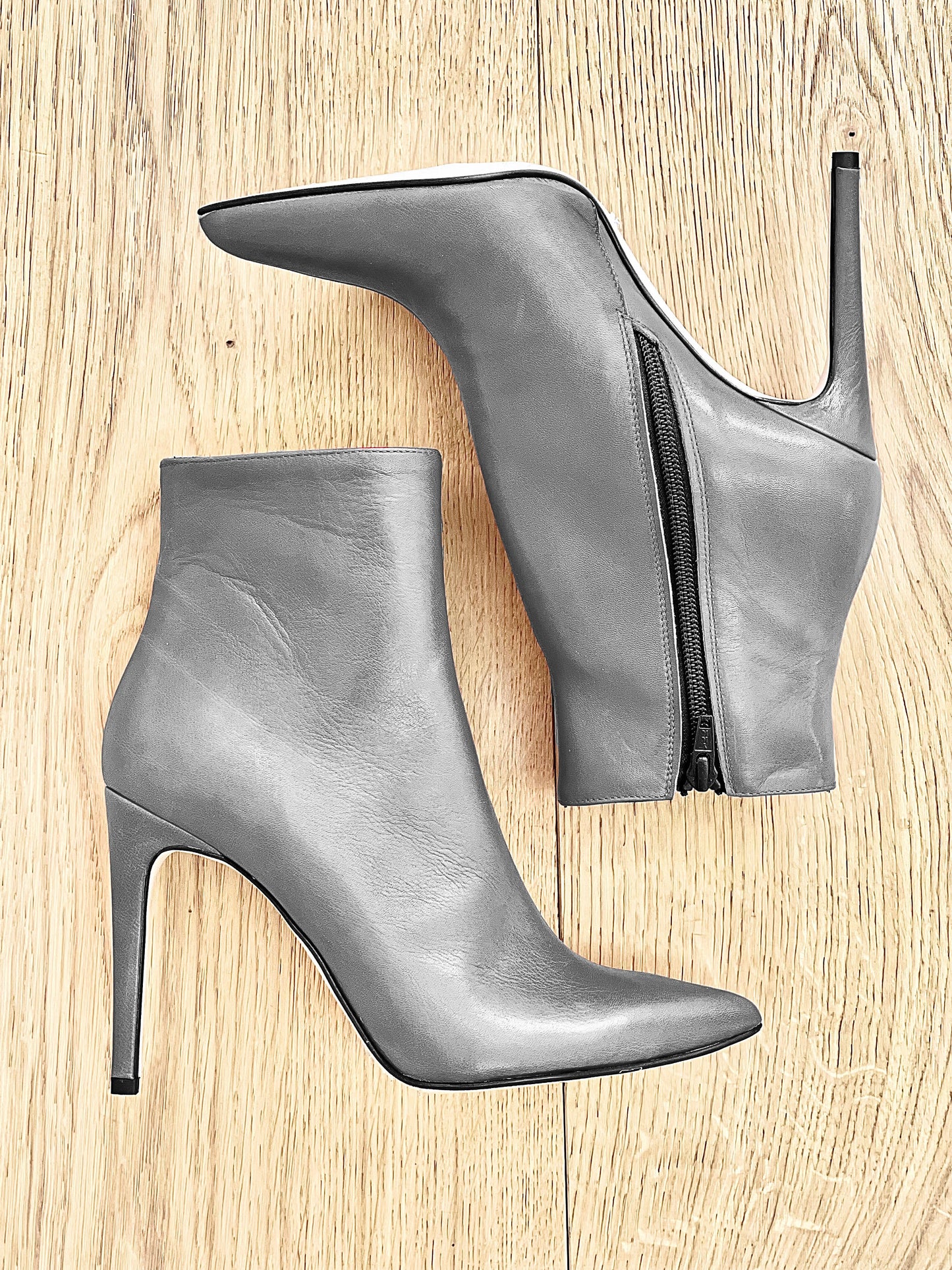 BORN GRAY LEATHER