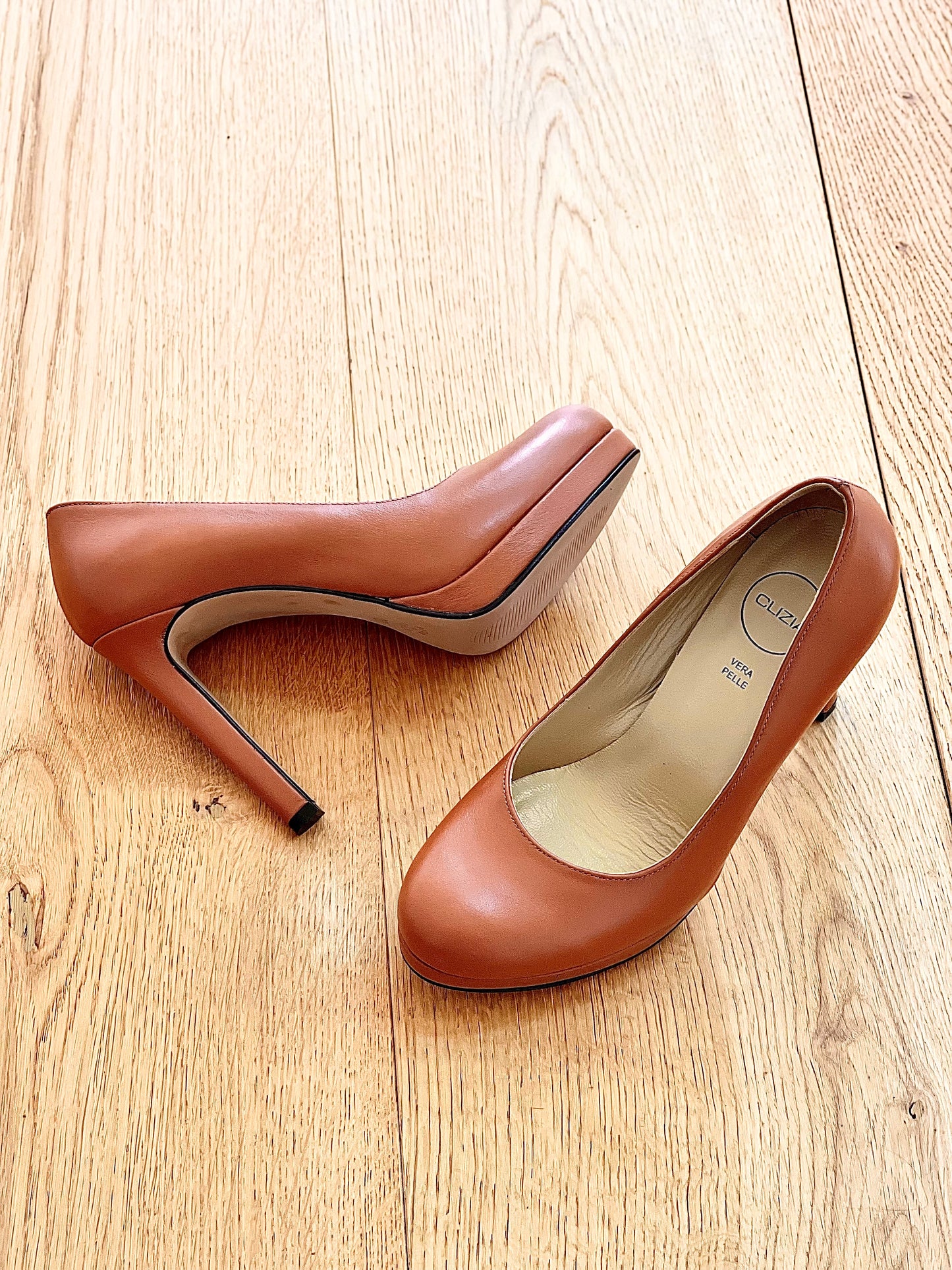 ANNA LEATHER COGNAC