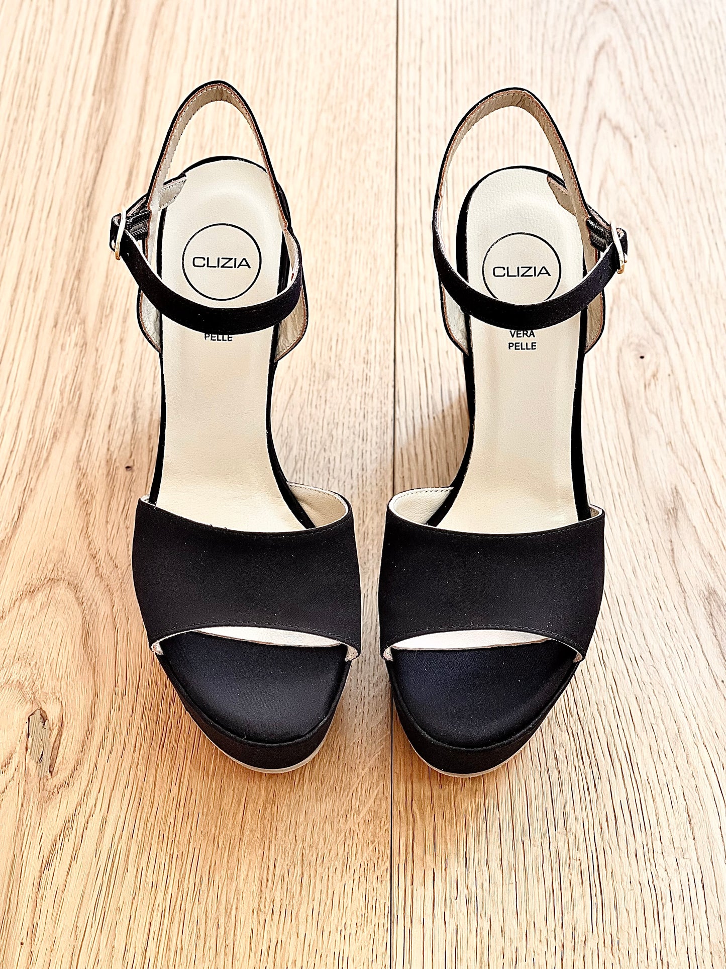 PAM BLACK SATIN