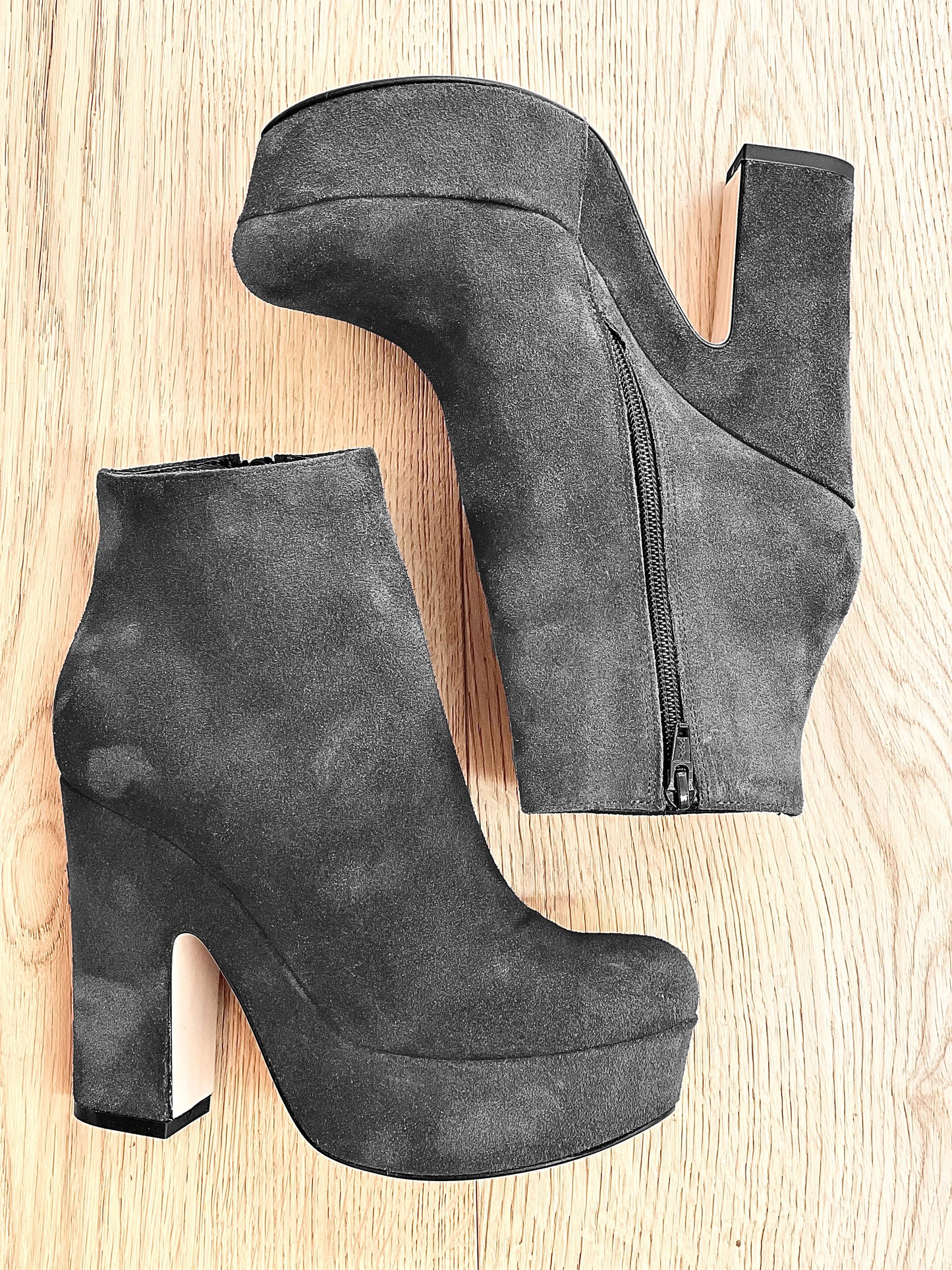 TURAN GRAY SUEDE