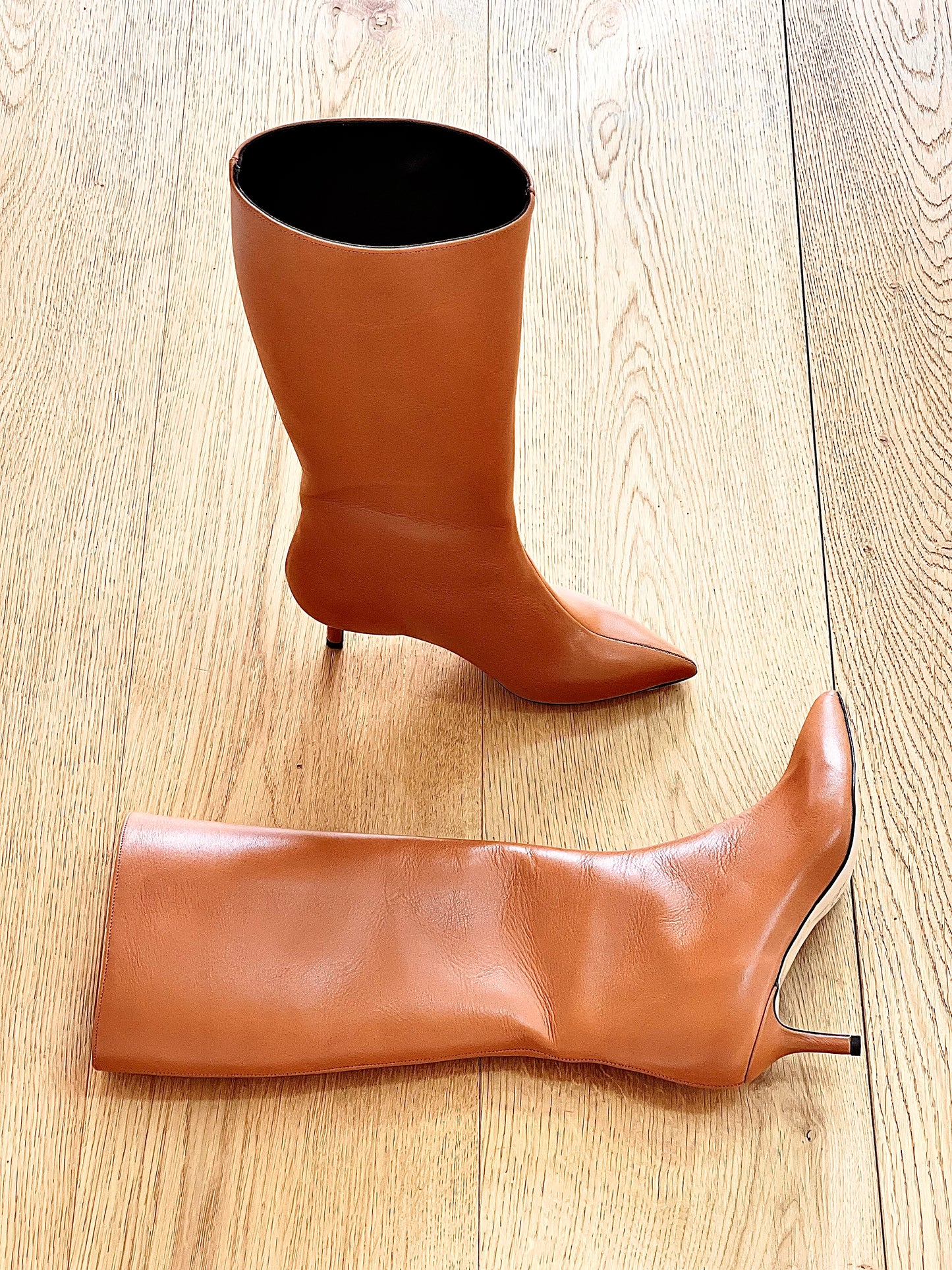 MELISSA LEATHER LEATHER