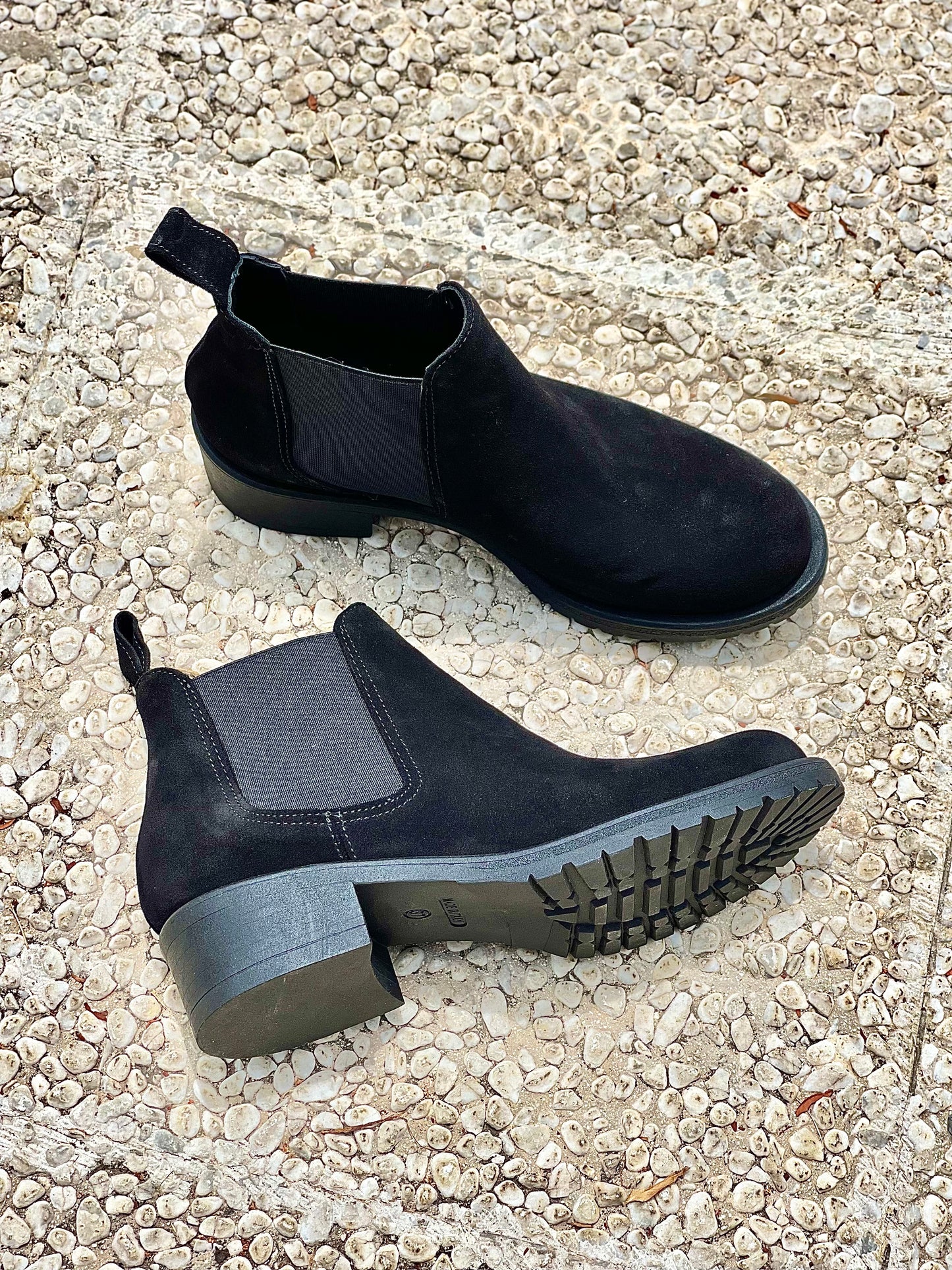 KEN BLACK SUEDE