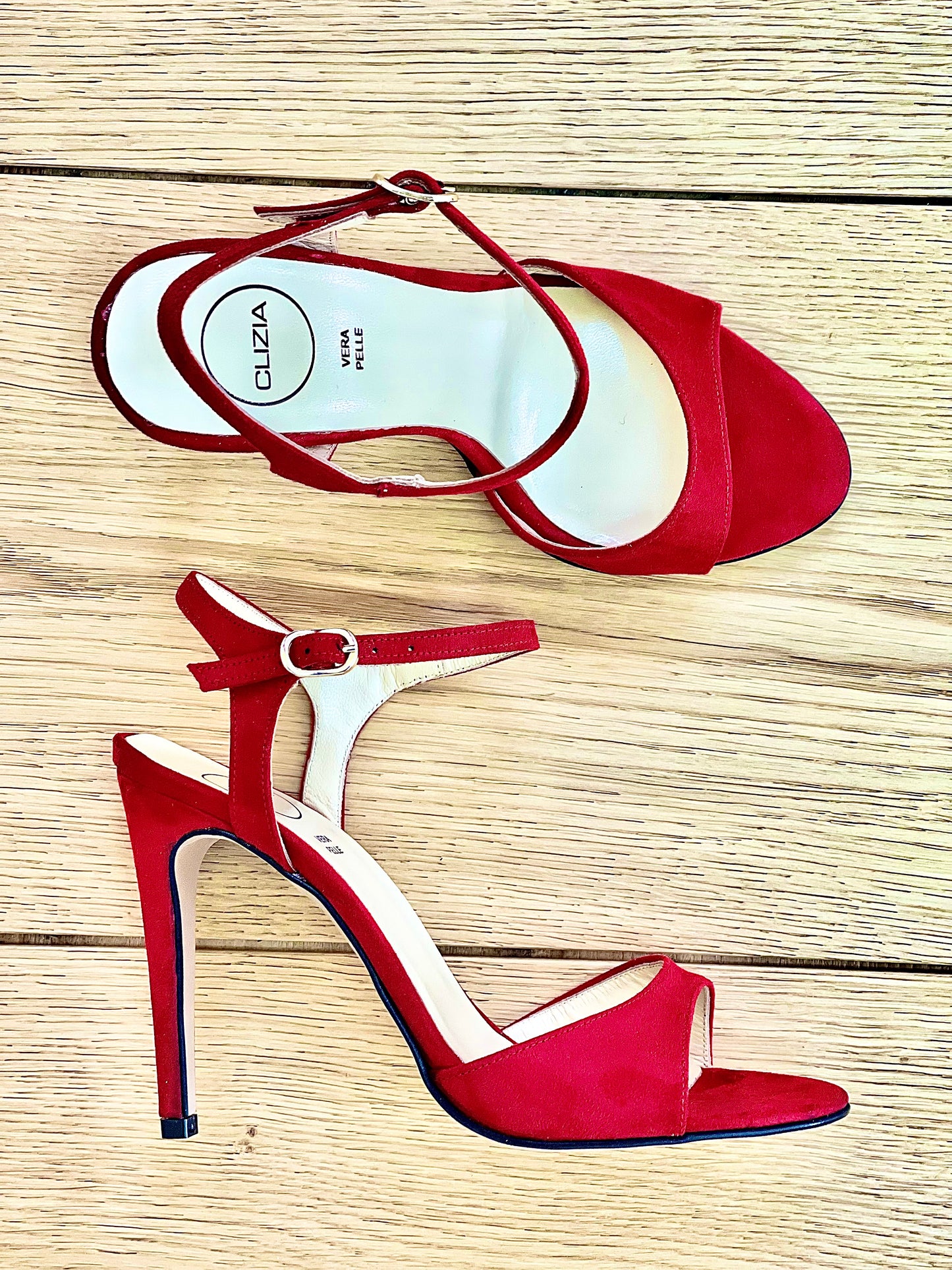 RED SUEDE JODIE