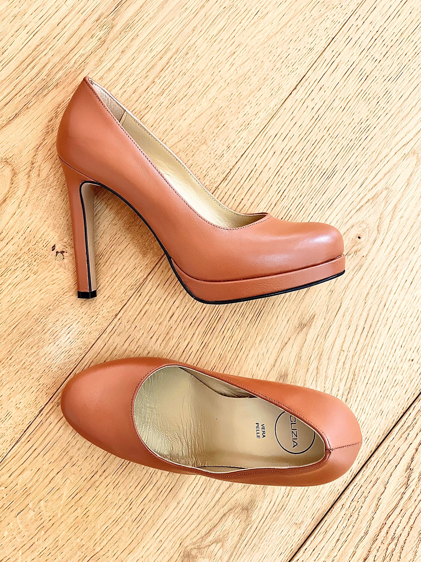 ANNA LEATHER COGNAC