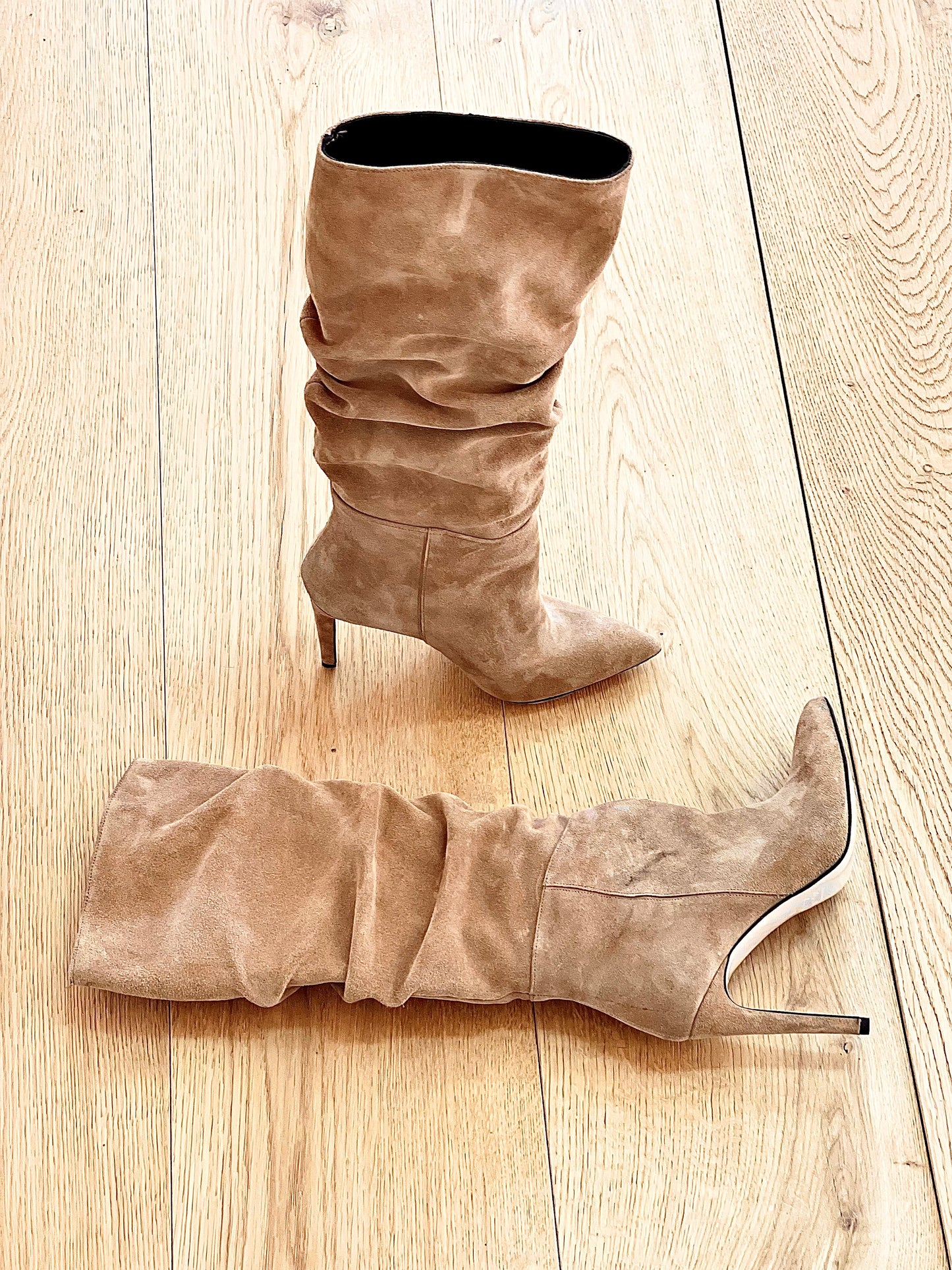 ARZU SUEDE LEATHER