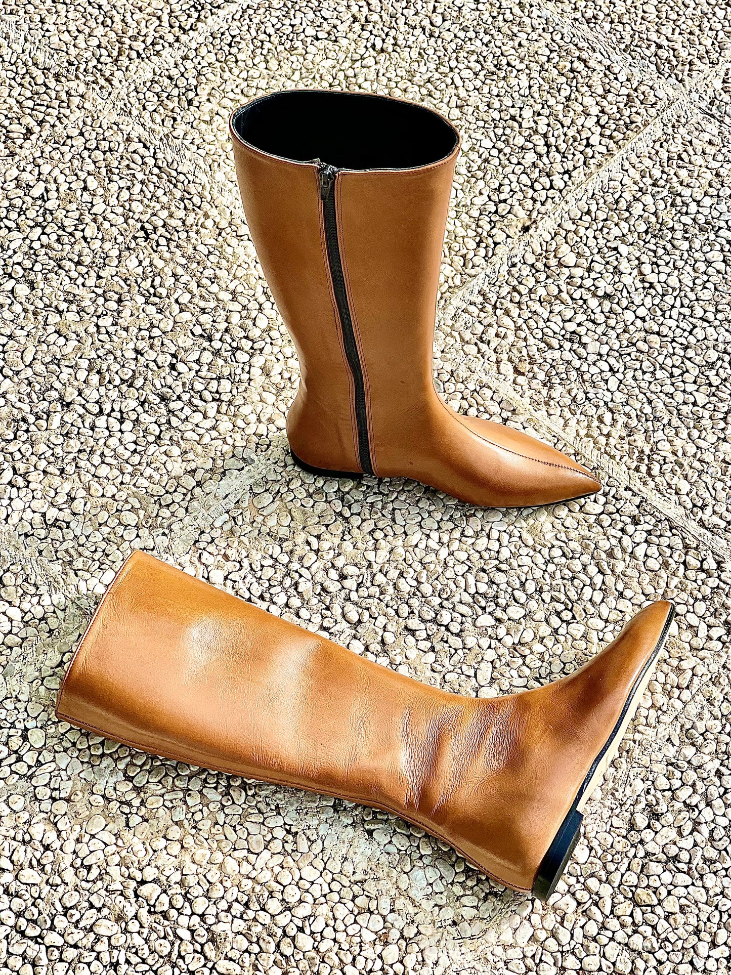 PETER LEATHER LEATHER