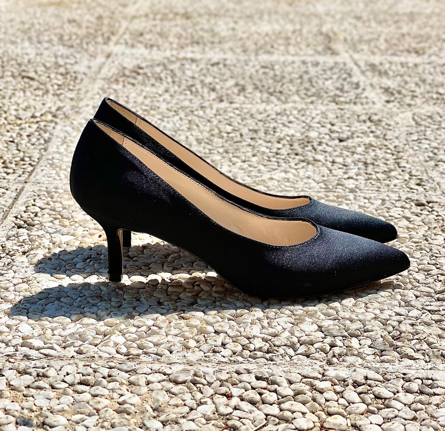 GAIA BLACK SATIN