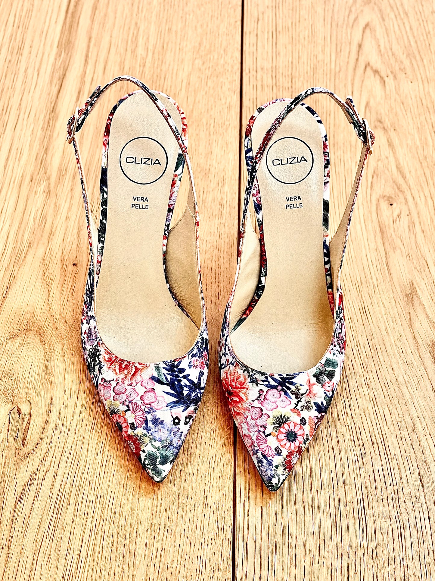 MARZIA FLOWERS WHITE