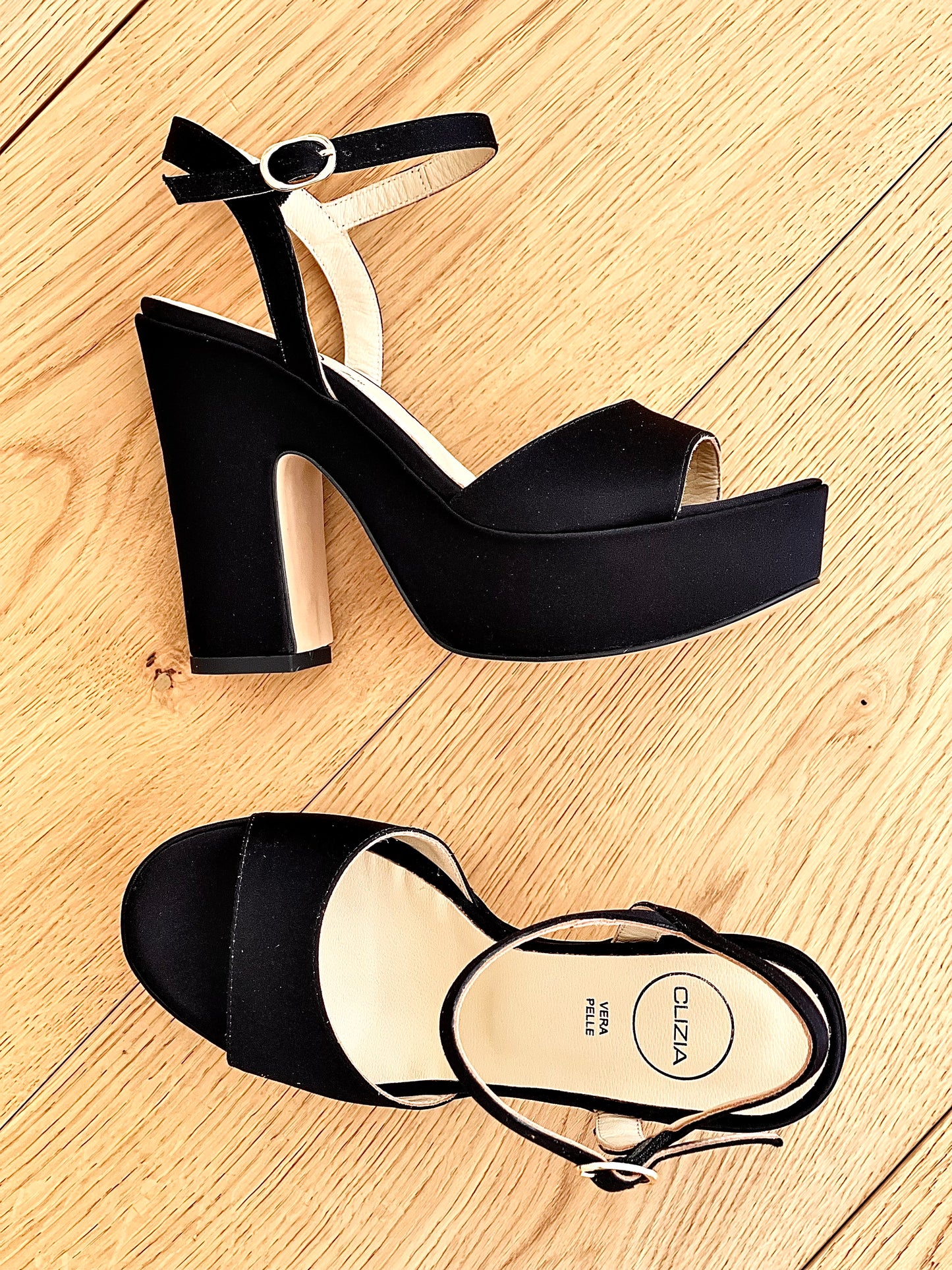 ANITA BLACK SATIN