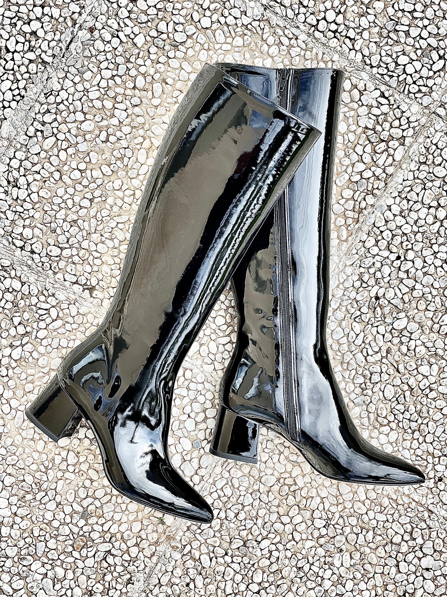 BOLIVIA BLACK PAINT