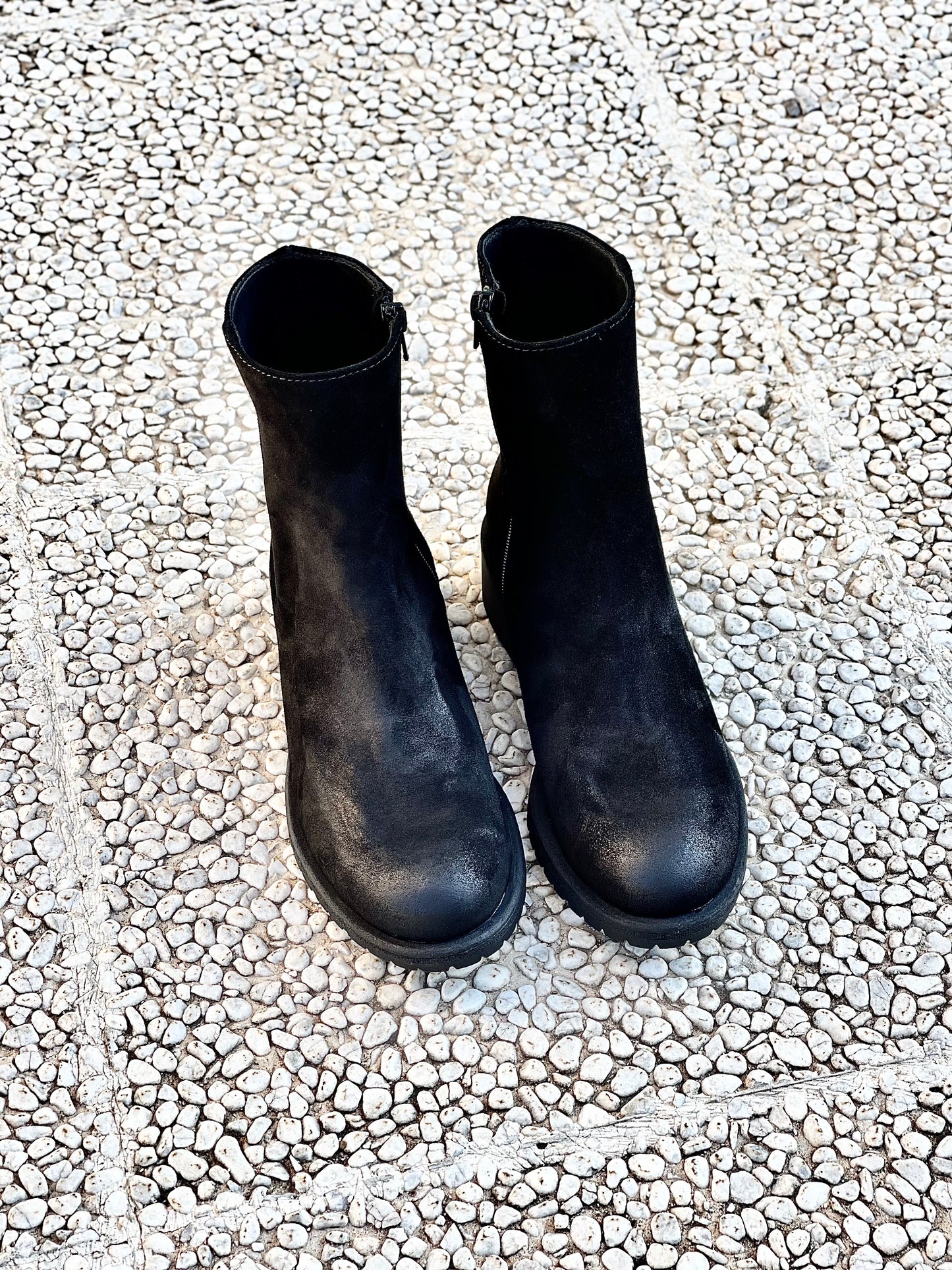SIRIO BLACK SUEDE