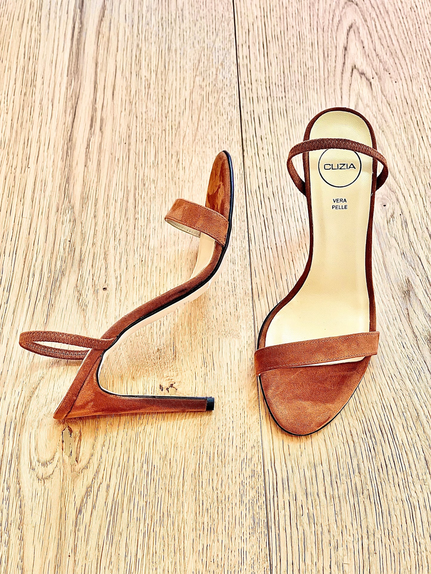 SHIVA SUEDE LEATHER