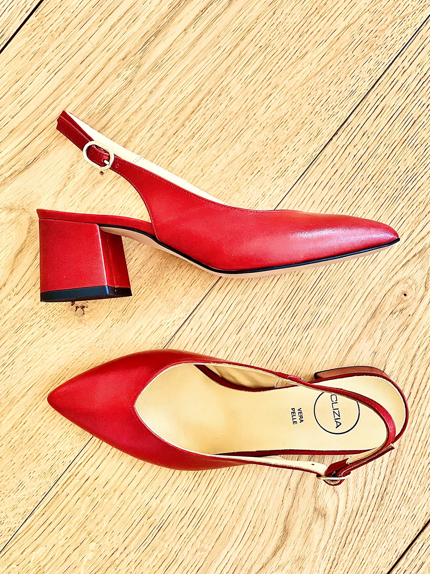 OLGA LEATHER RED