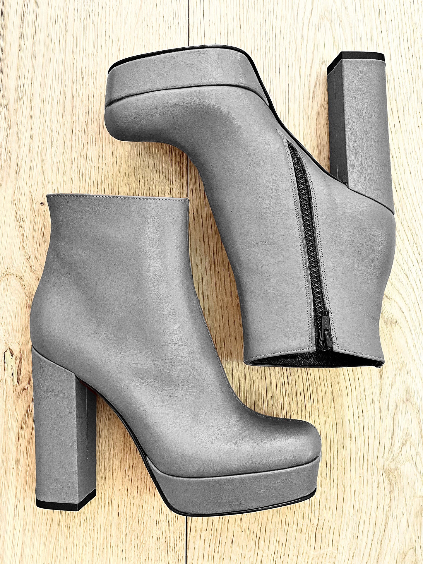 DETROIT LEATHER GRAY
