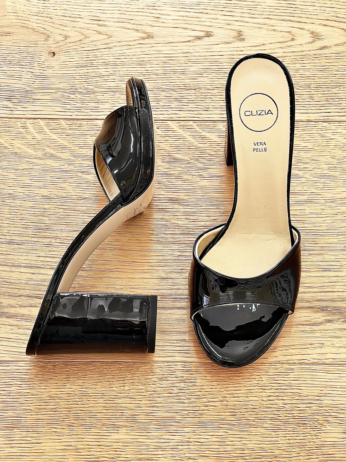 RAQUEL BLACK PATENT LEATHER