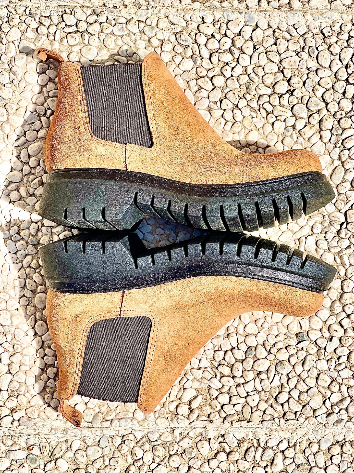 RAIDE SUEDE LEATHER