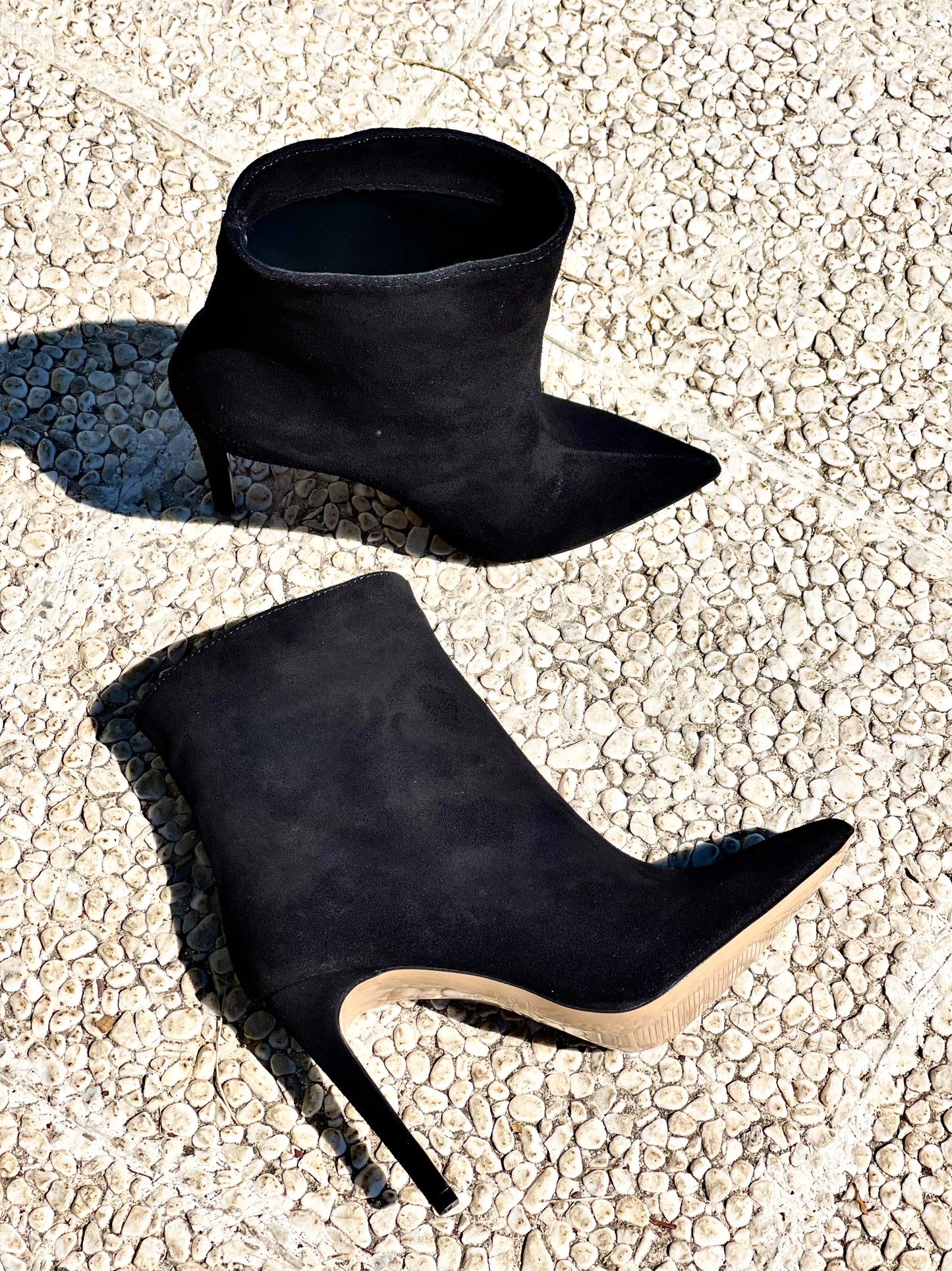 BAHIA BLACK SUEDE