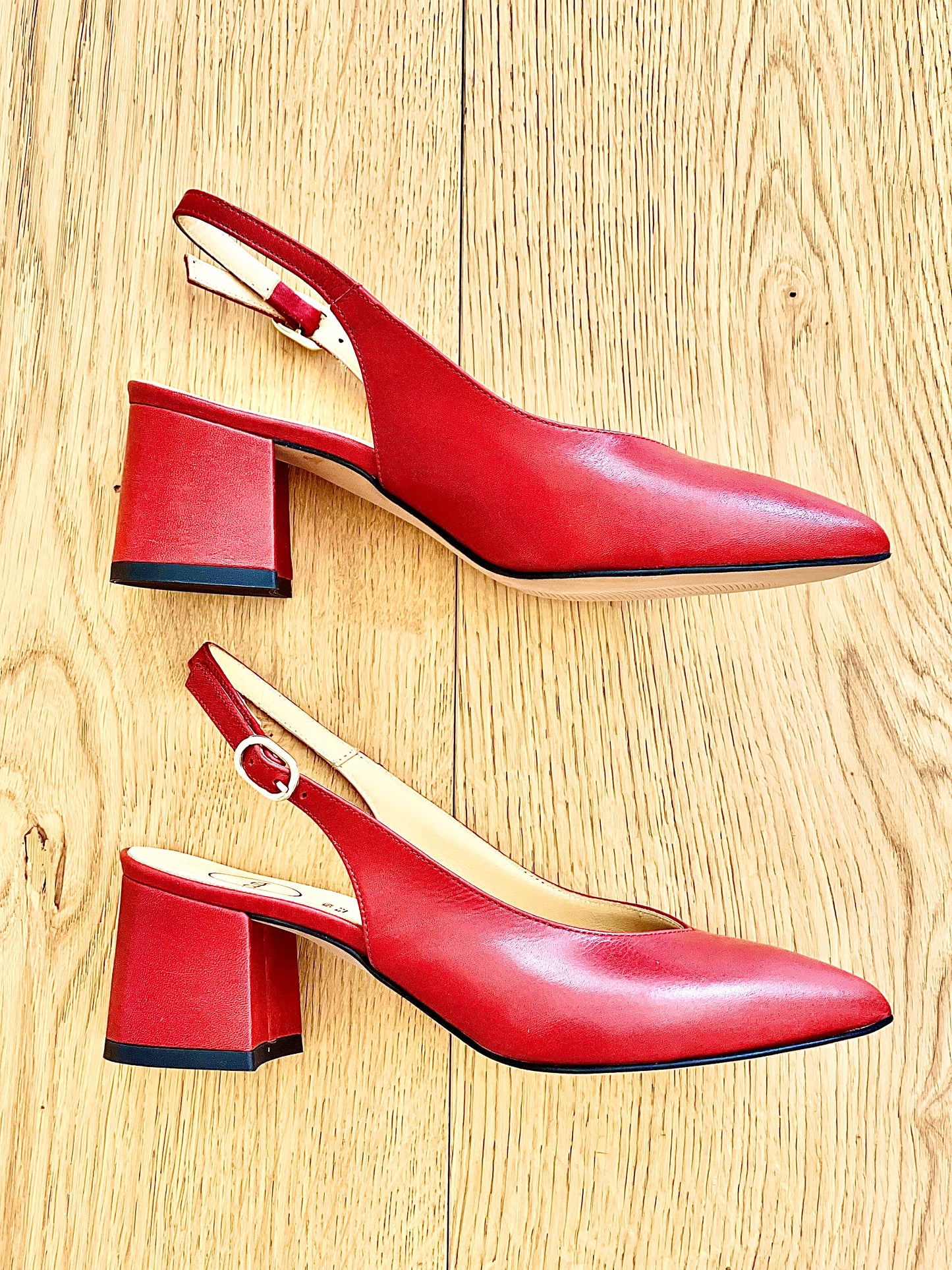 OLGA LEATHER RED