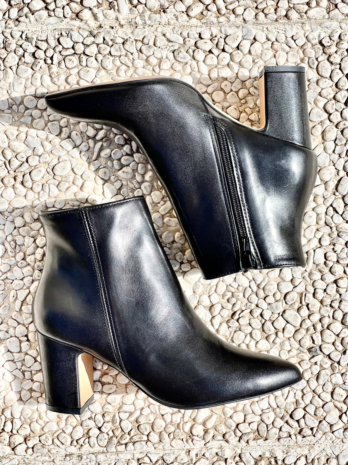 GEMINI BLACK
