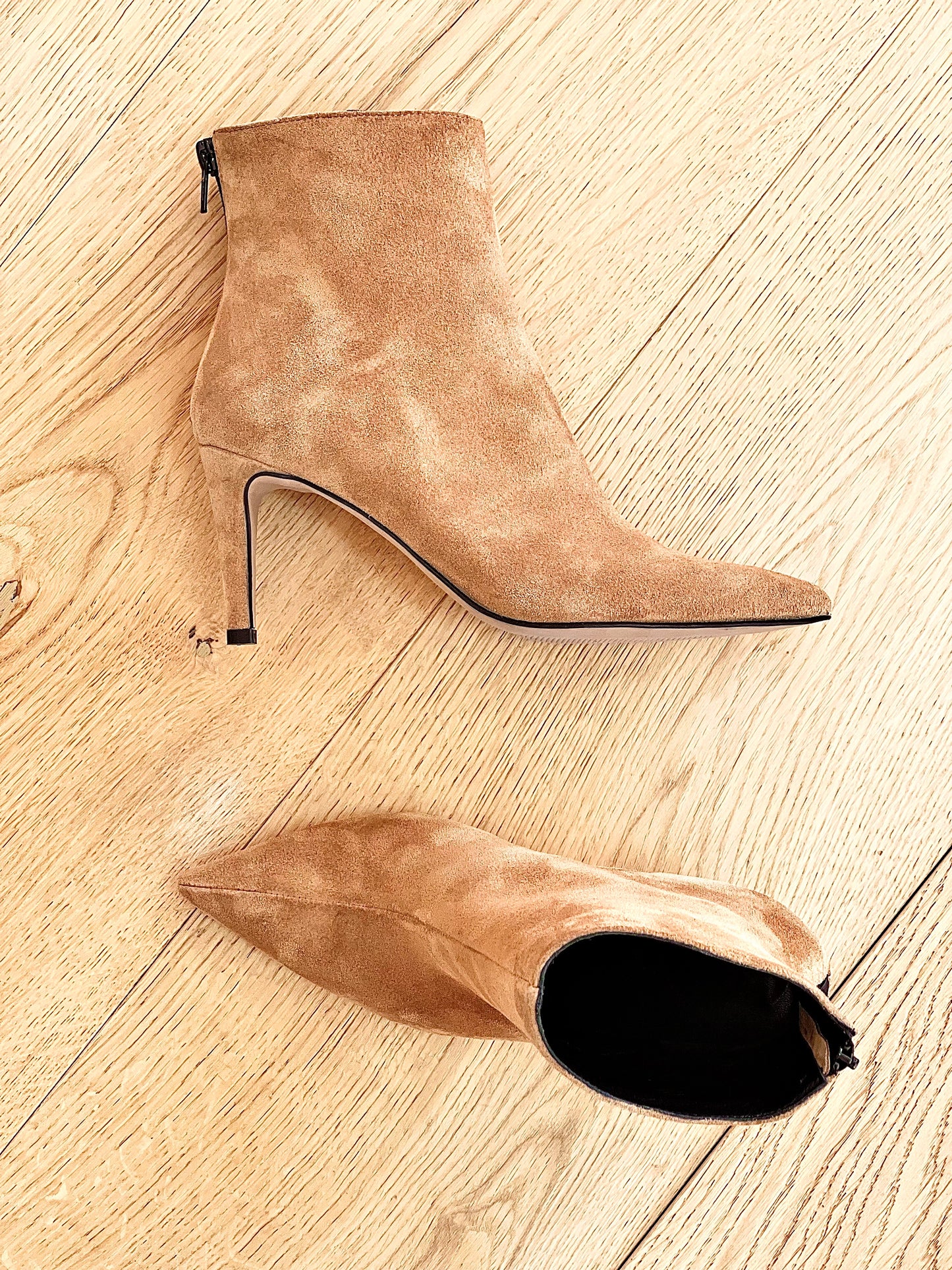 IRIS SUEDE LEATHER