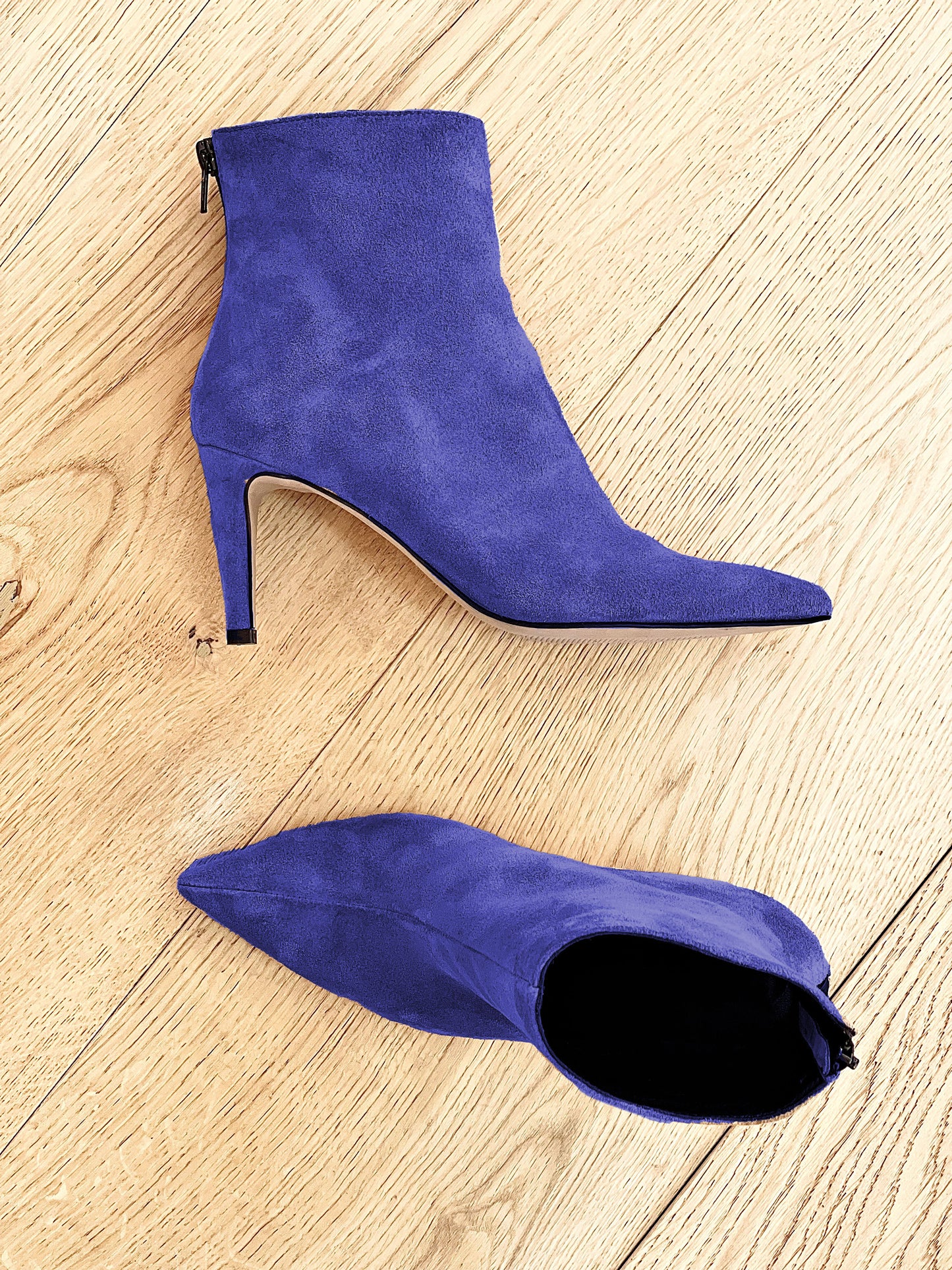 IRIS SUEDE BLUE