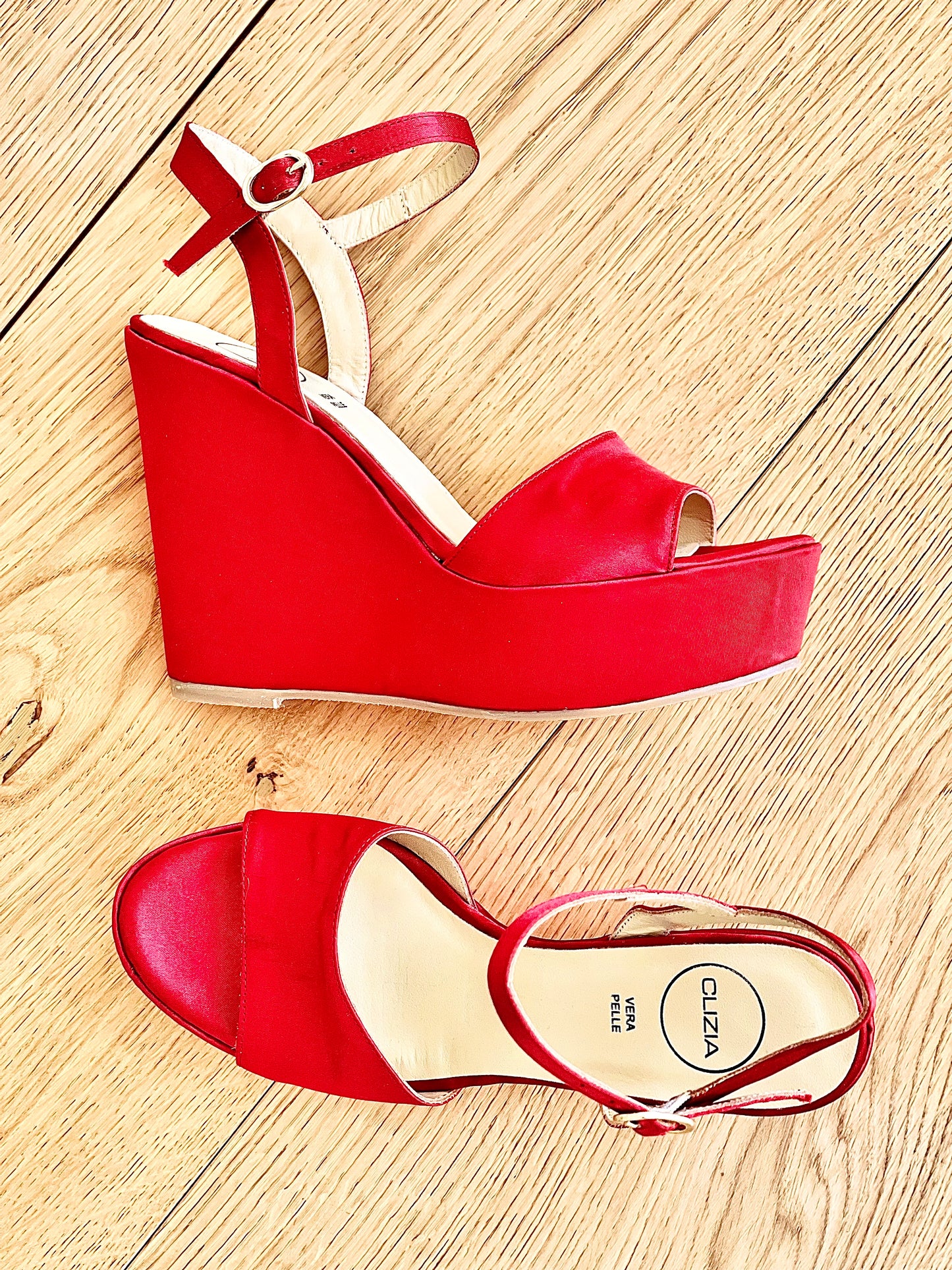 PAM RED SATIN
