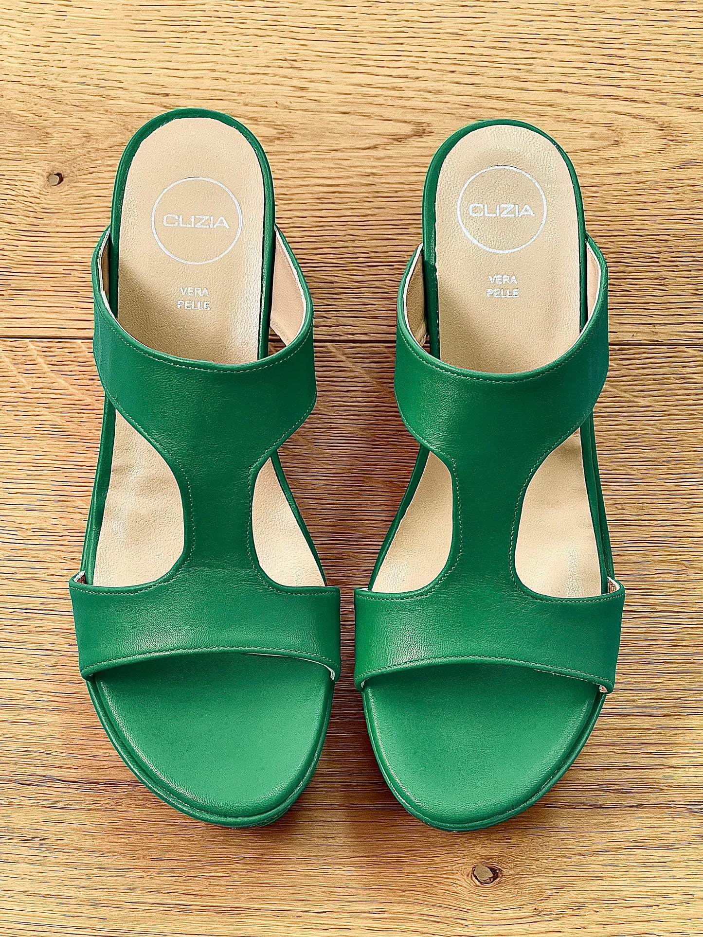 CUERO VERDE EVA