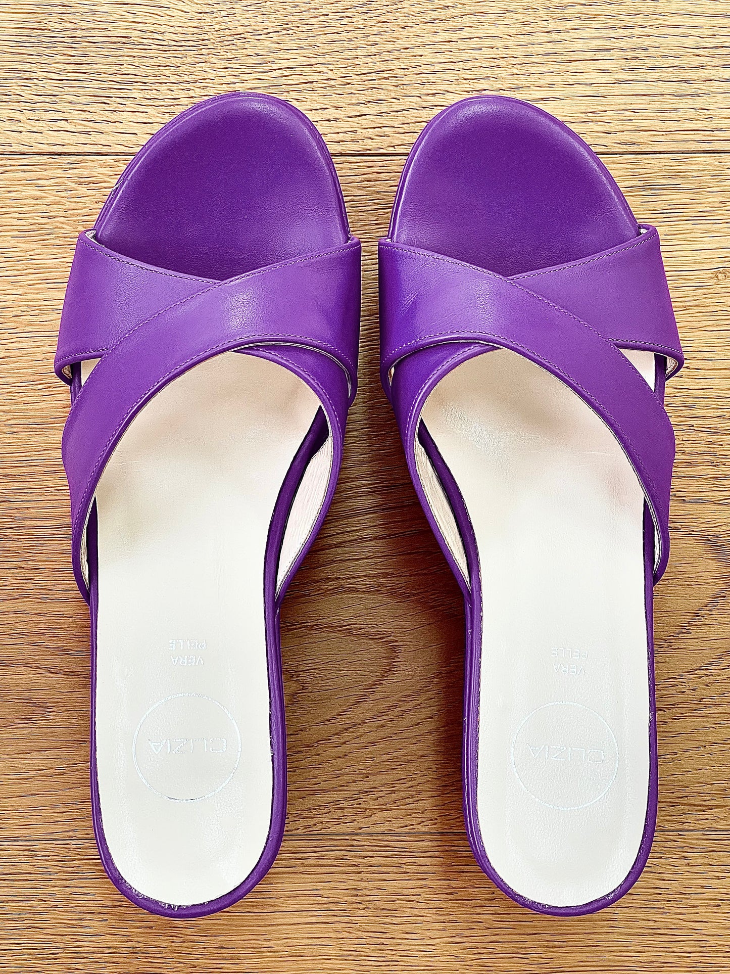 DAGO CUERO MORADO
