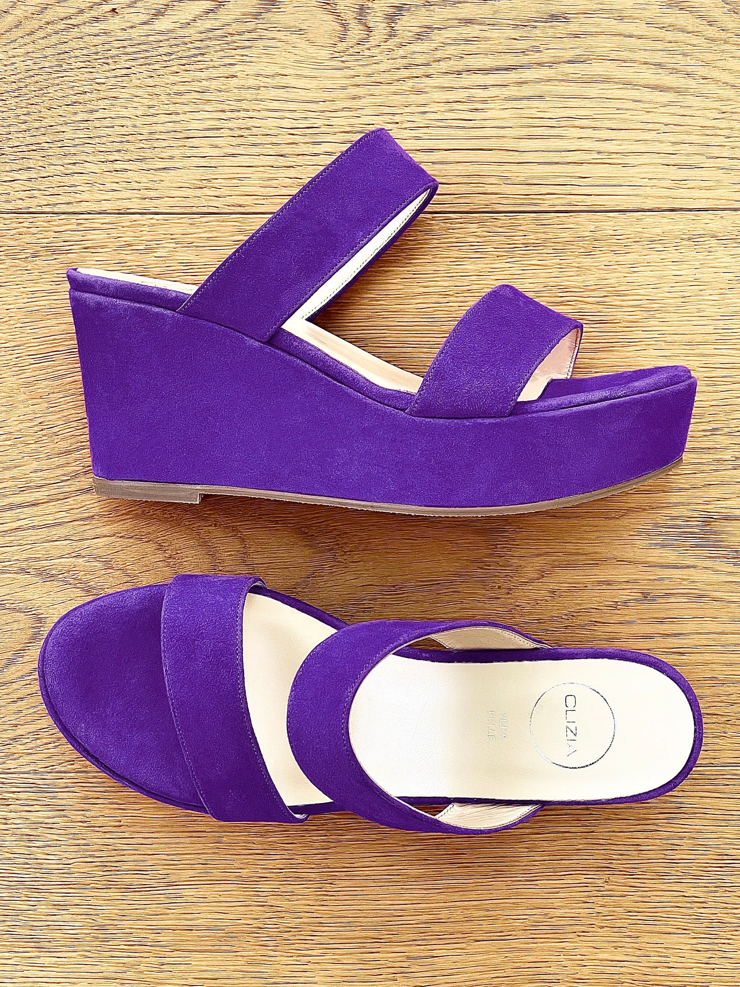 CHICA DE ANTE MORADO