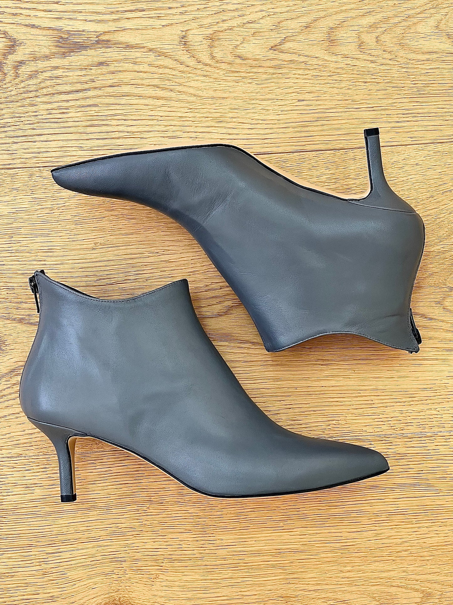 GHITA CUERO GRIS