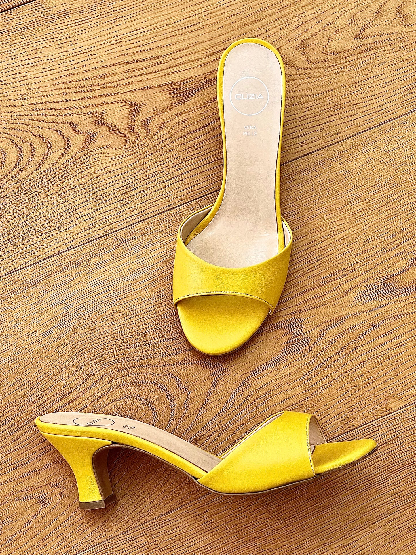 YUDI CUERO AMARILLO