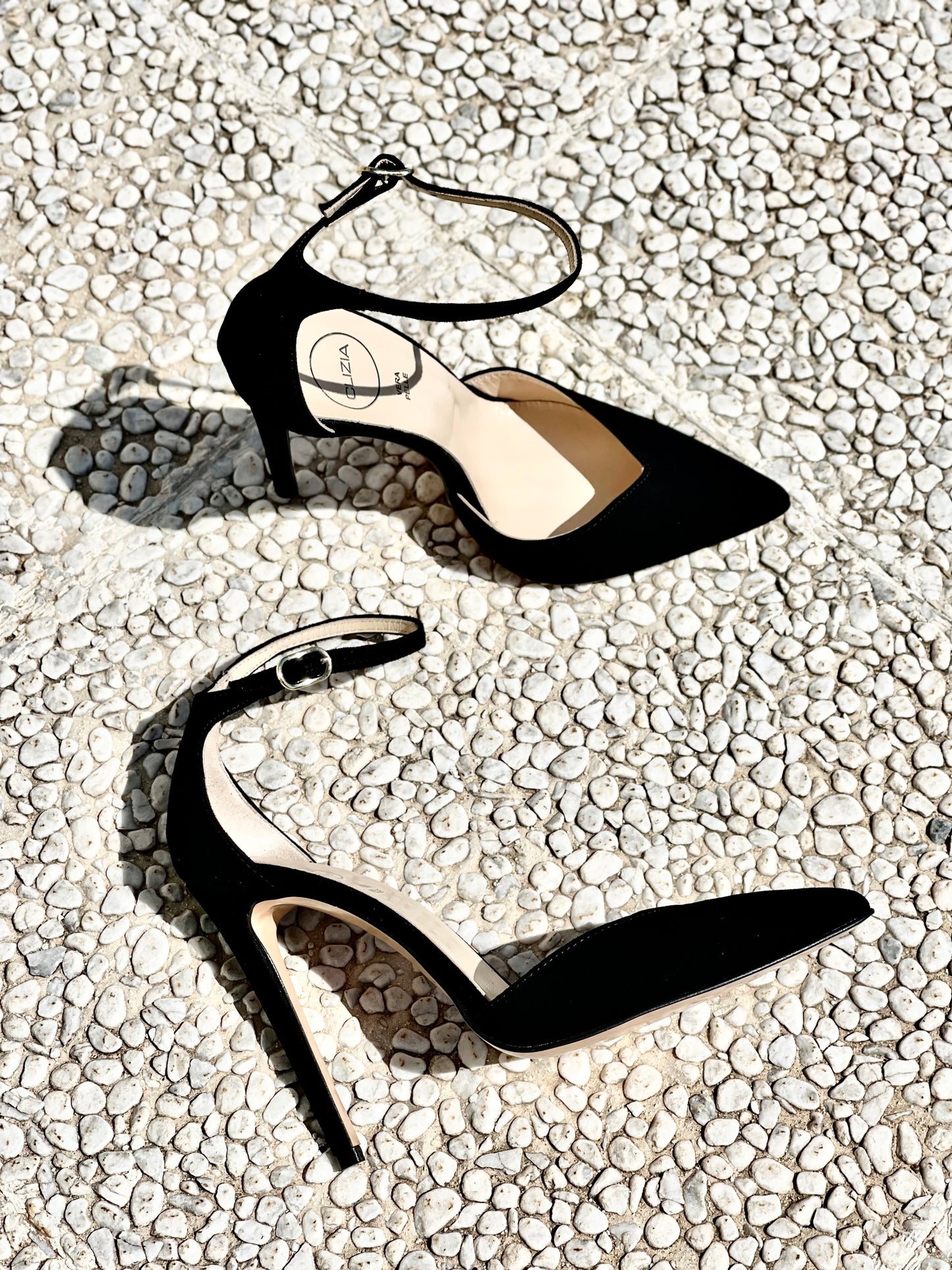 LISA BLACK SUEDE