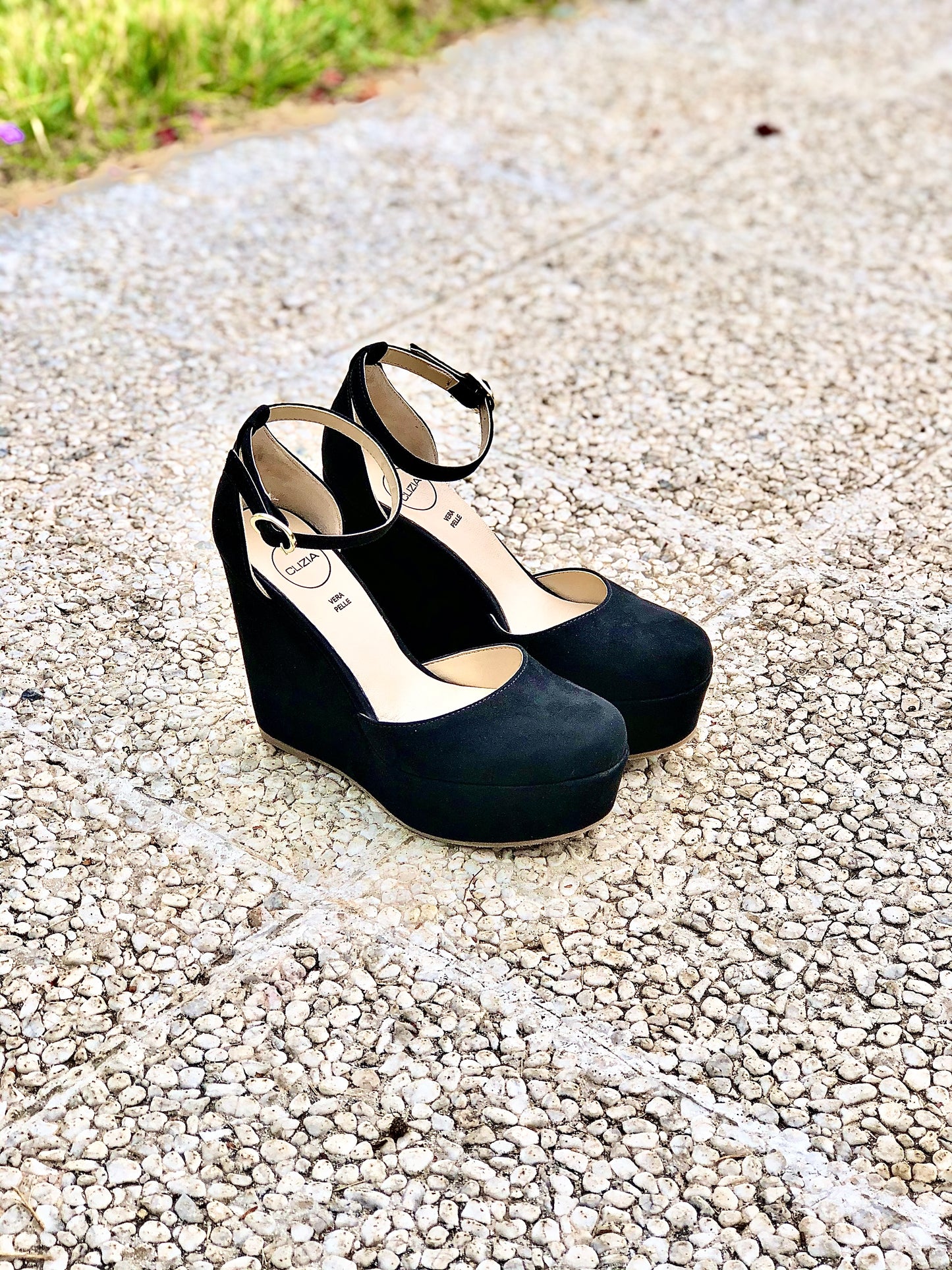 ROXI BLACK SUEDE