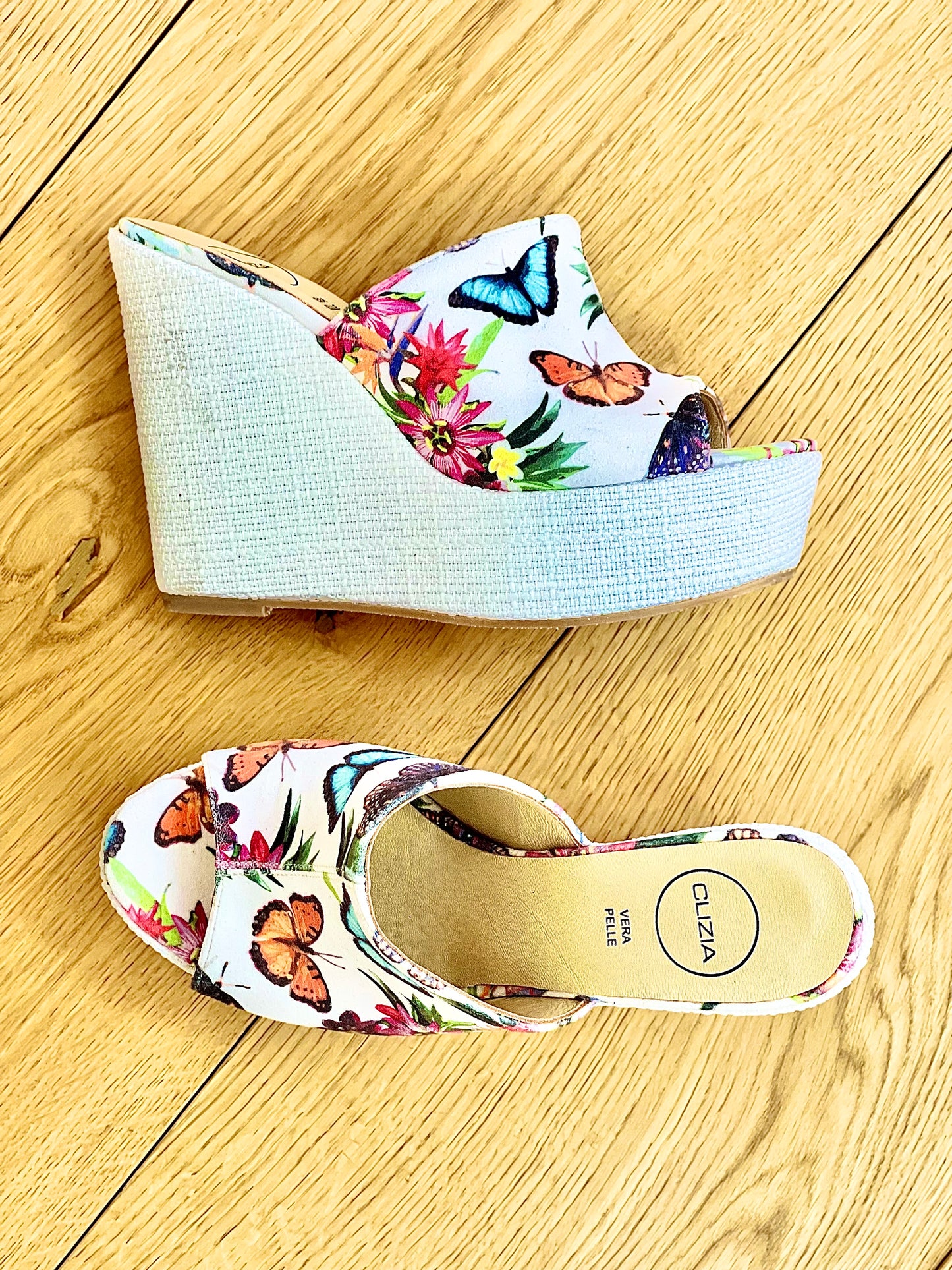 MIAMI BUTTERFLY WHITE