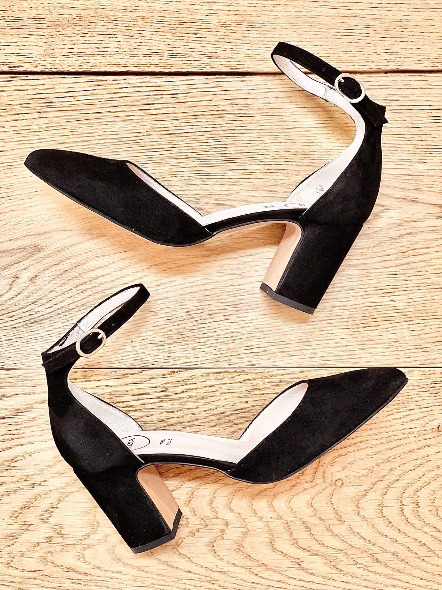 CARMEN BLACK SUEDE