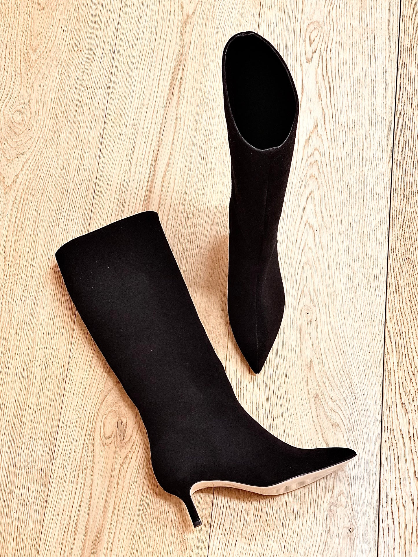 MELISSA BLACK SUEDE