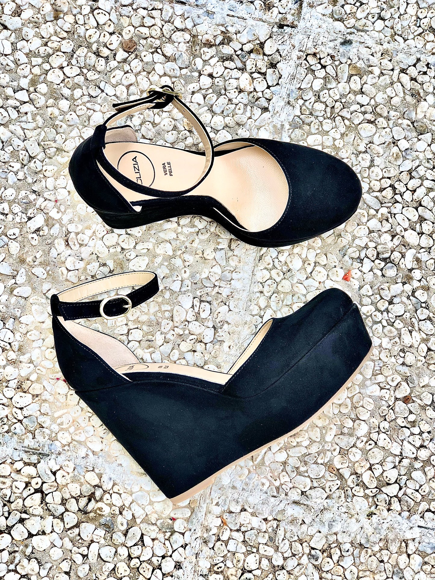 ROXI BLACK SUEDE