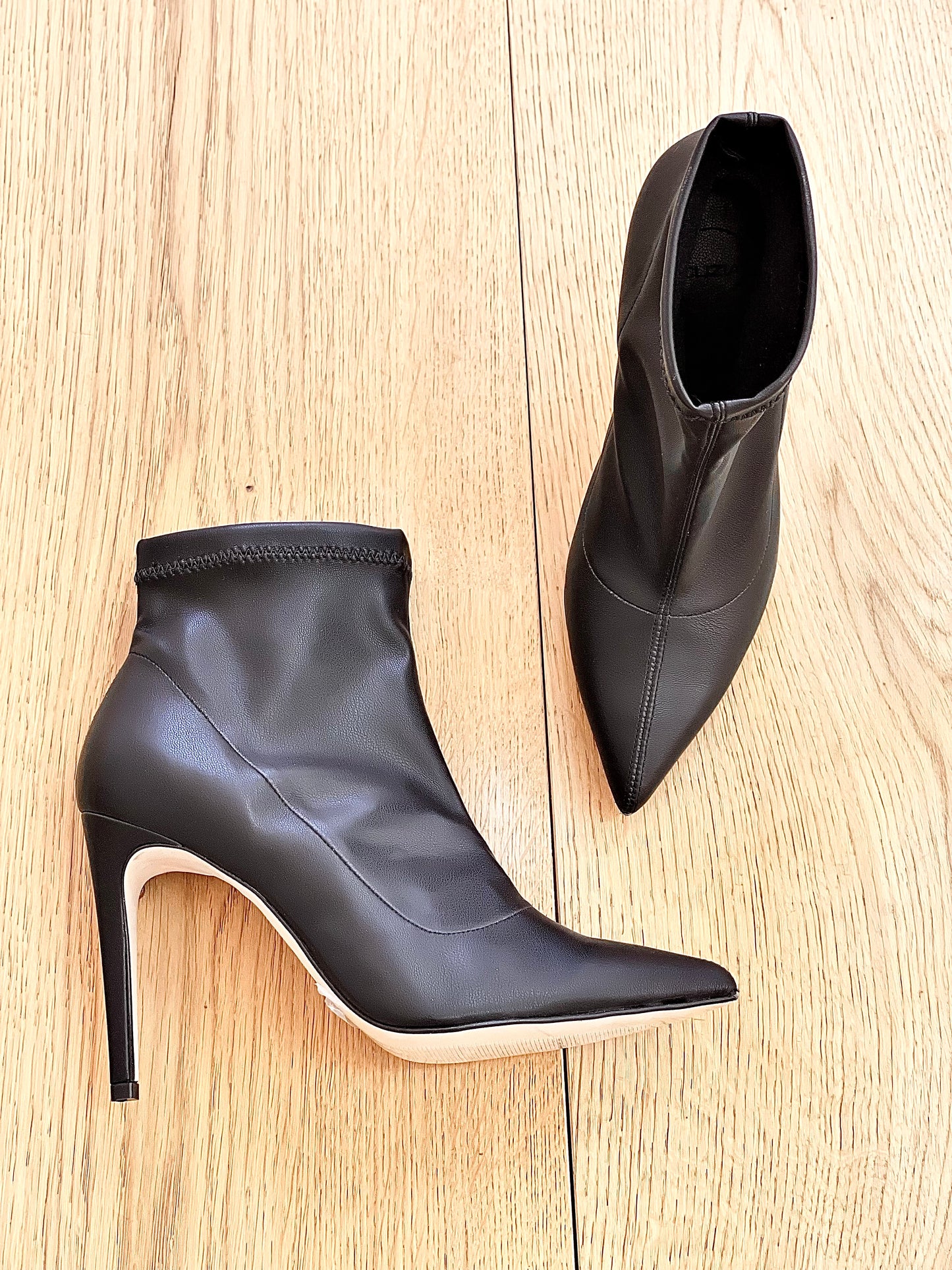 MARLENE LEATHER BLACK